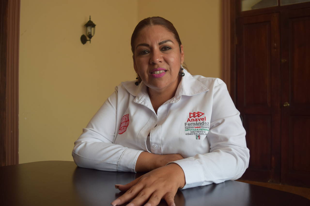 Candidata. Anavel Fernández Martínez es candidata del PRI a diputada federal por el Distrito 2. (CORTESÍA)
