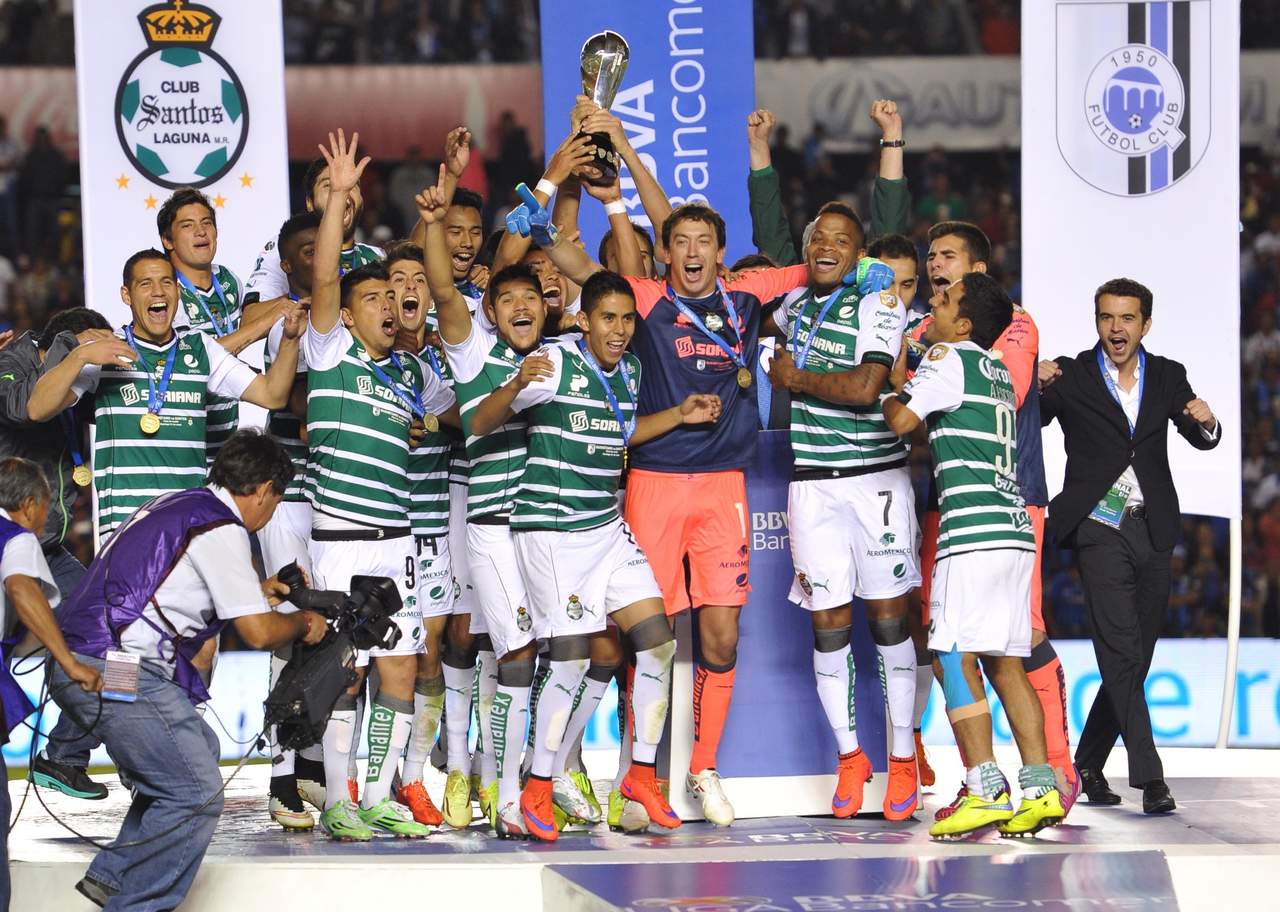 El cuadro lagunero se coronó campeón del Clausura 2012 entrando octavo clasificado con el portugués Pedro Caixinha en el banquillo. (ARCHIVO)