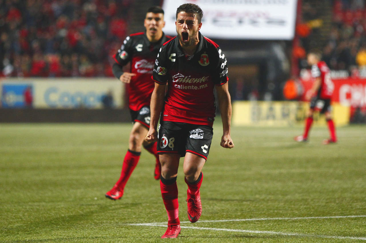 José Ignacio Rivero celebra luego de marcar el gol del empate al minuto 53. (Jam Media)