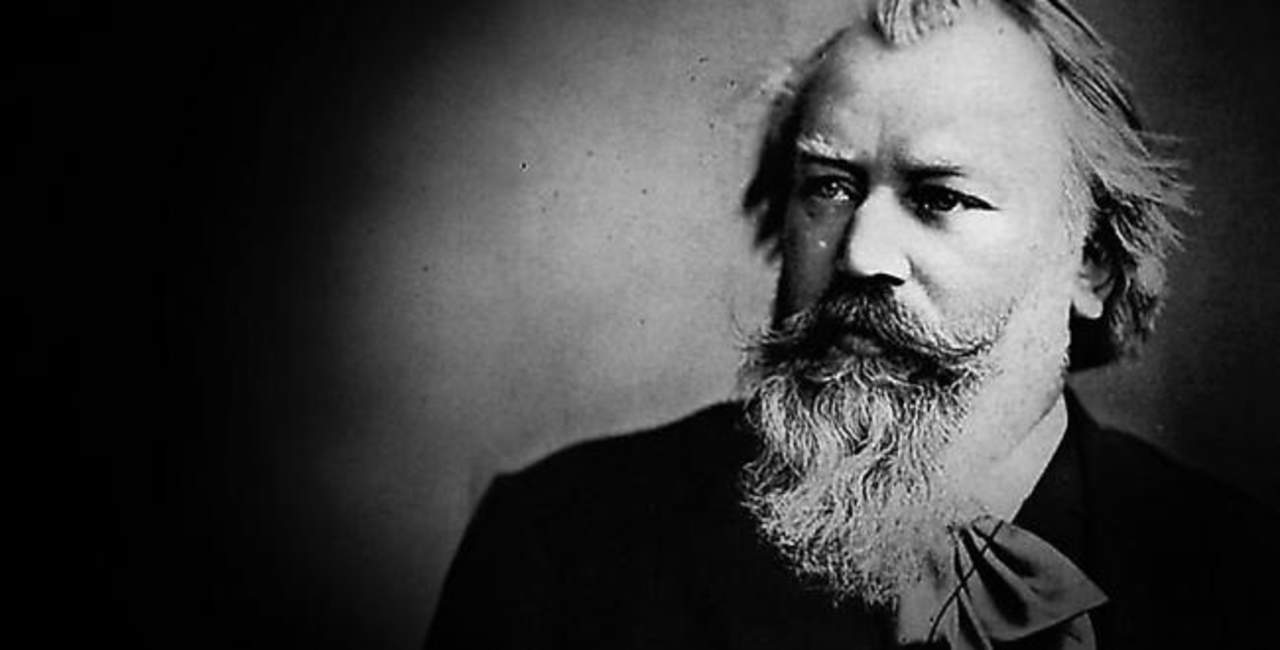 1833: Ve la primera luz Johannes Brahms, importante compositor y pianista alemán del romanticismo