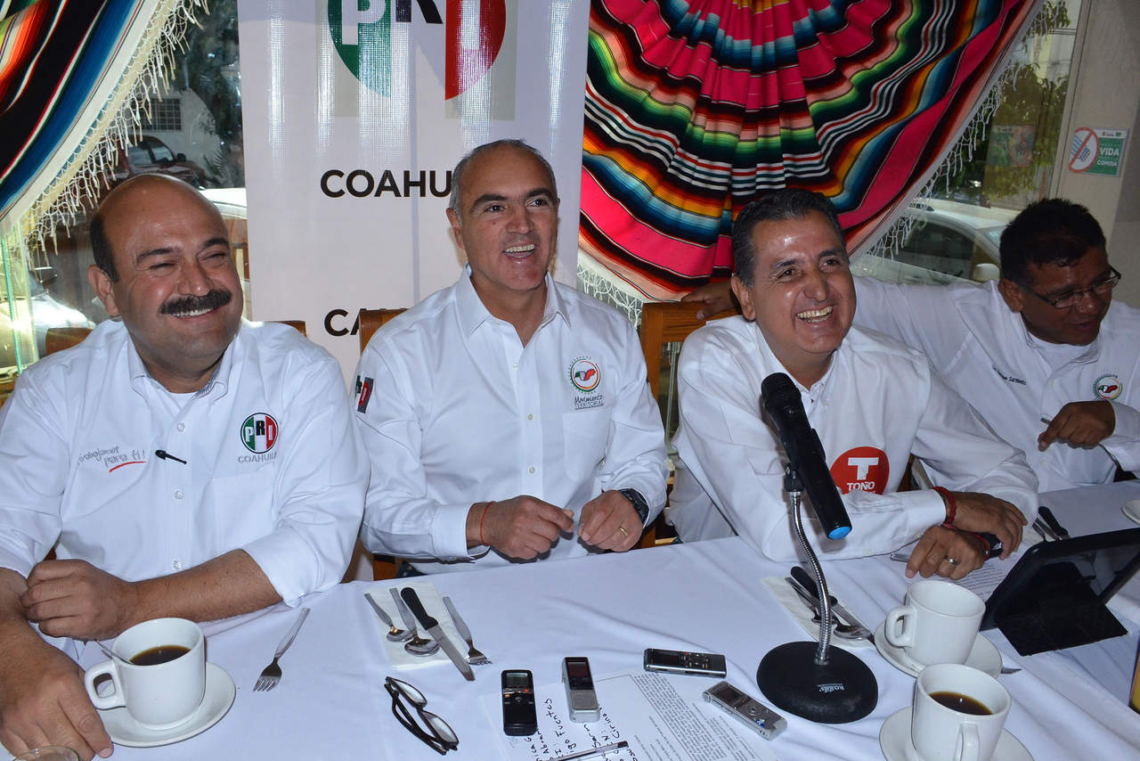Calzada Rovirosa estuvo en reunión de trabajo con la militancia del PRI en Torreón. (EL SIGLO DE TORREÓN) 
