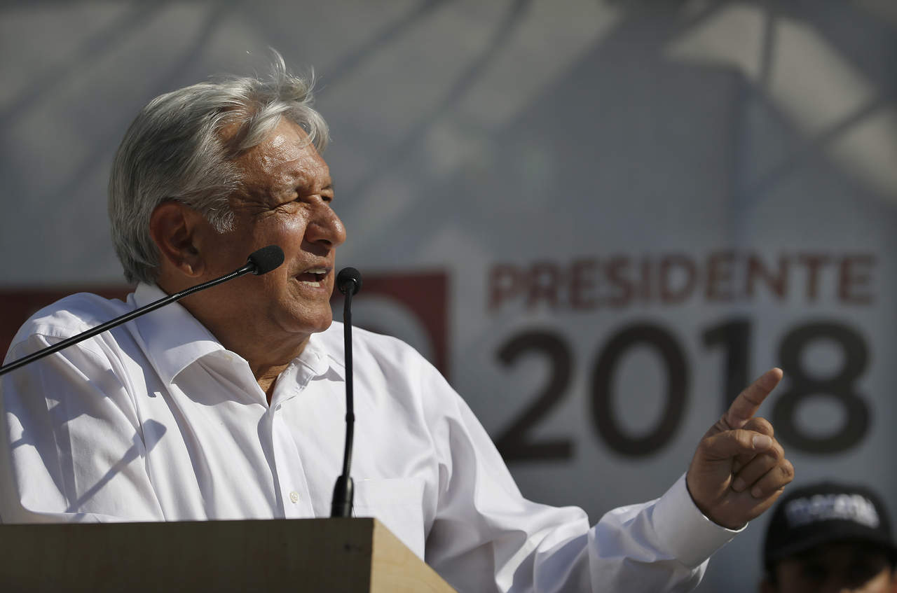 Ordenó el retiro de un spot difundido en radio y televisión de Yucatán donde aparece Andrés Manuel López Obrador. (AP)
