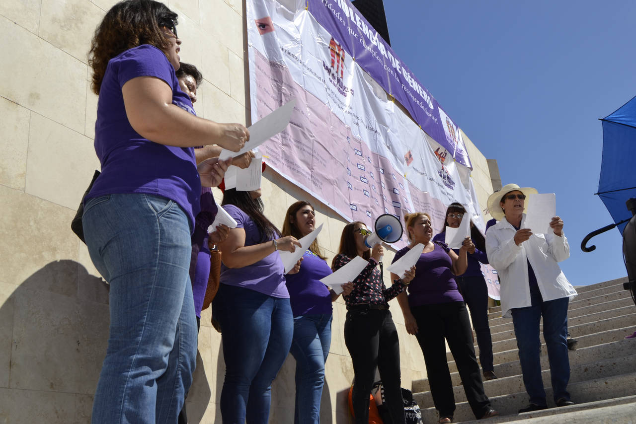 Exigencia. Red de Mujeres pide que se cumplan las recomendaciones para evitar la declaratoria de Alerta de Género en Torreón. (EDITH GONZÁLEZ)