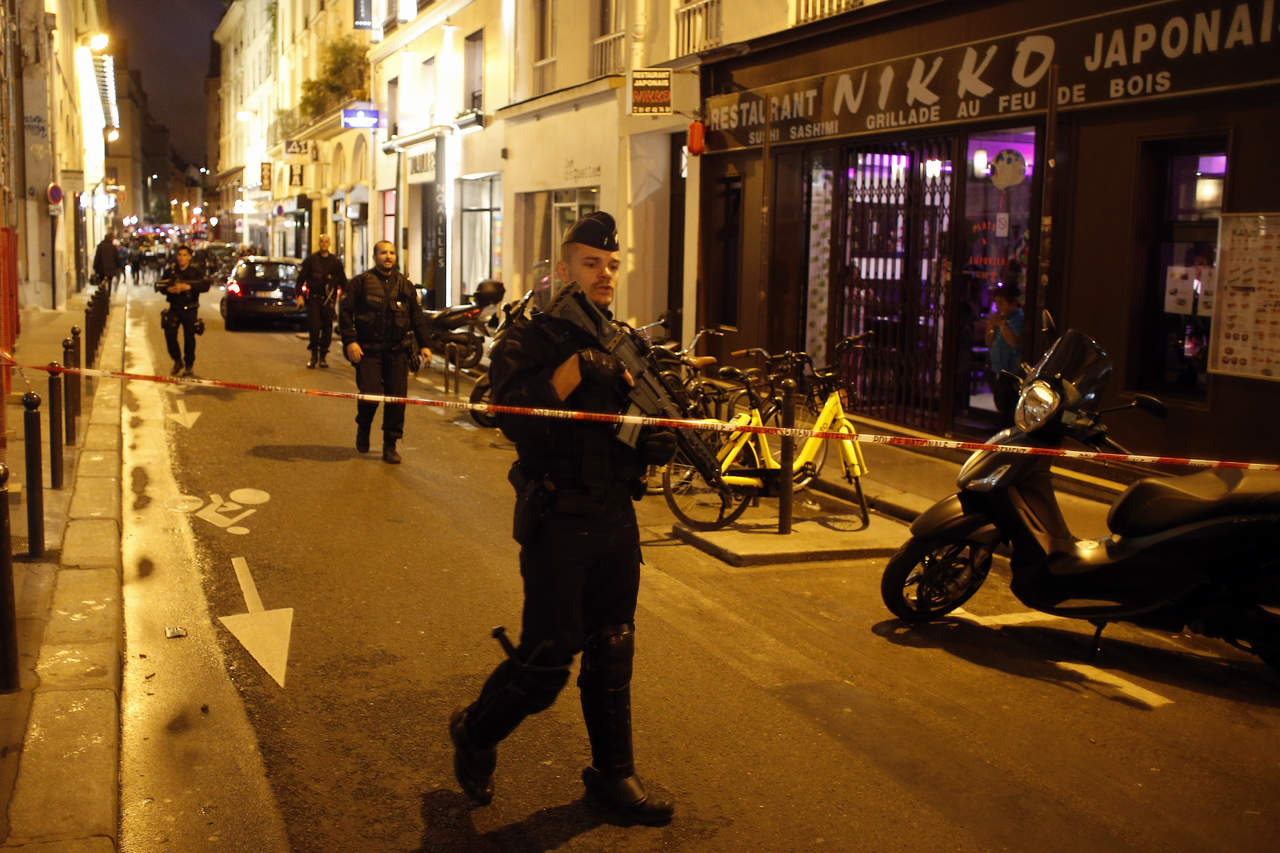 Molins detalló que fueron determinantes el modo de acción del sospechoso, acuchillando al azar a peatones, y el hecho de que hubiese gritado 'Allah Akbar' (Alá es grande) en el momento de la agresión. (AP)