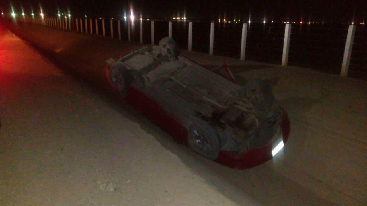El accidente se registró en la carretera estatal número 60, ramal al ejido La Partida, en el kilómetro 01+600, tramo que abarca del ejido Purísima a Solima, al norte del municipio de Matamoros. (ESPECIAL)