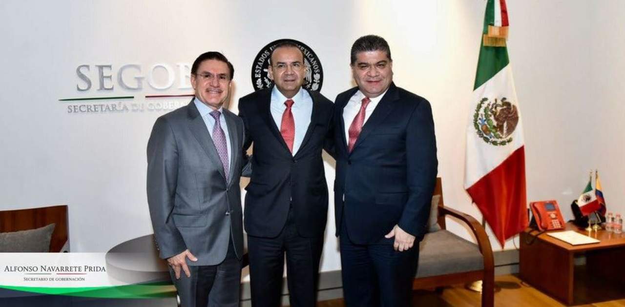 Secretario de Gobernación se reúne con gobernadores de Coahuila y Durango