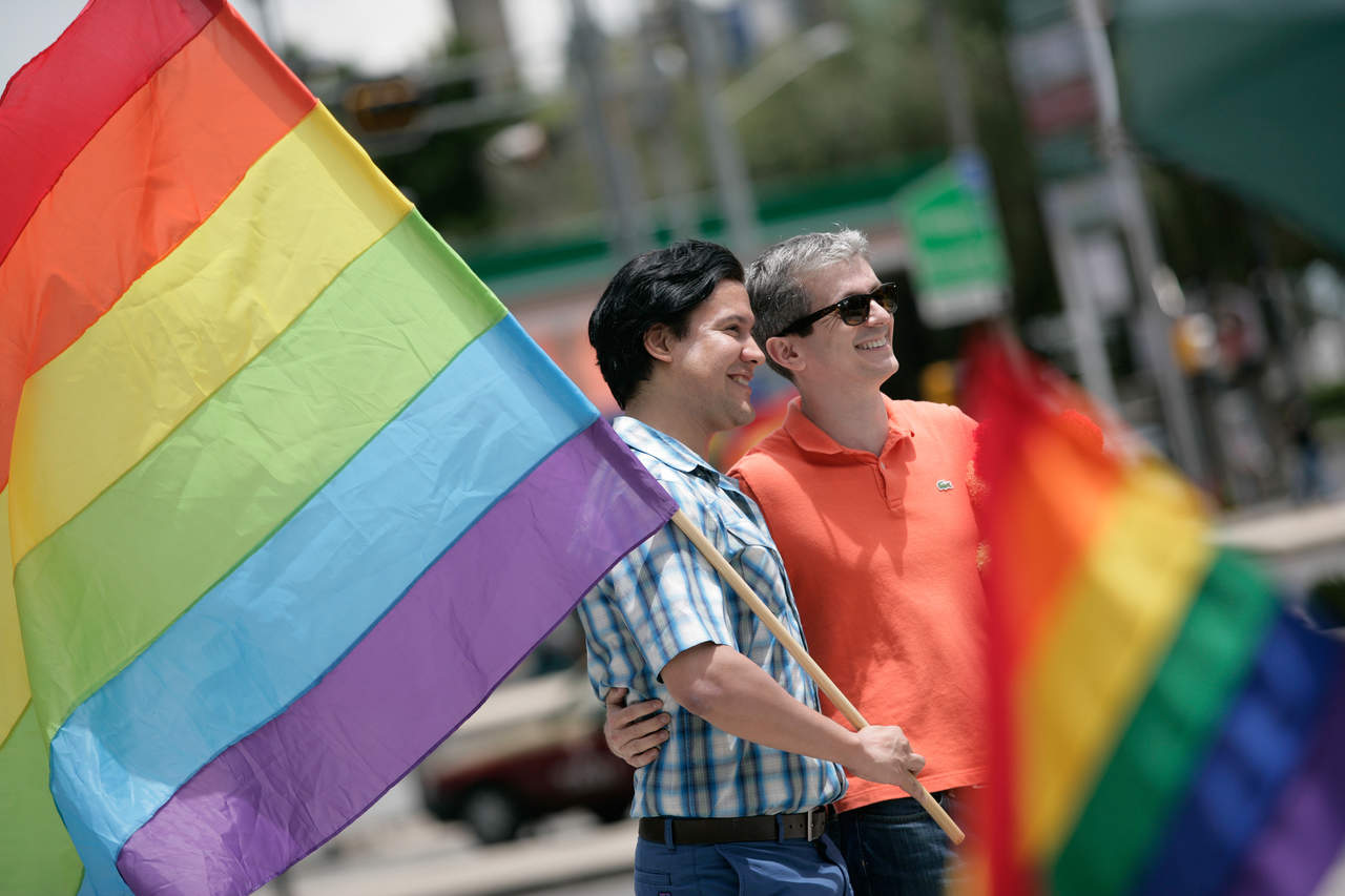 La Comisión Nacional de los Derechos Humanos (CNDH) se manifestó a favor del reconocimiento legal del matrimonio de parejas del mismo sexo en el país y pidió se aprueben las reformas legales para el reconocimiento de la identidad de género en los documentos oficiales. (ARCHIVO)