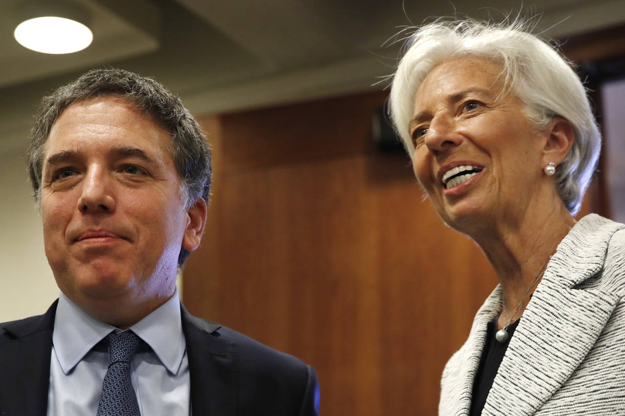 Económico. Reconoce Christine Lagarde que el plan económico de Argentina es positivo para salir de la crisis. 