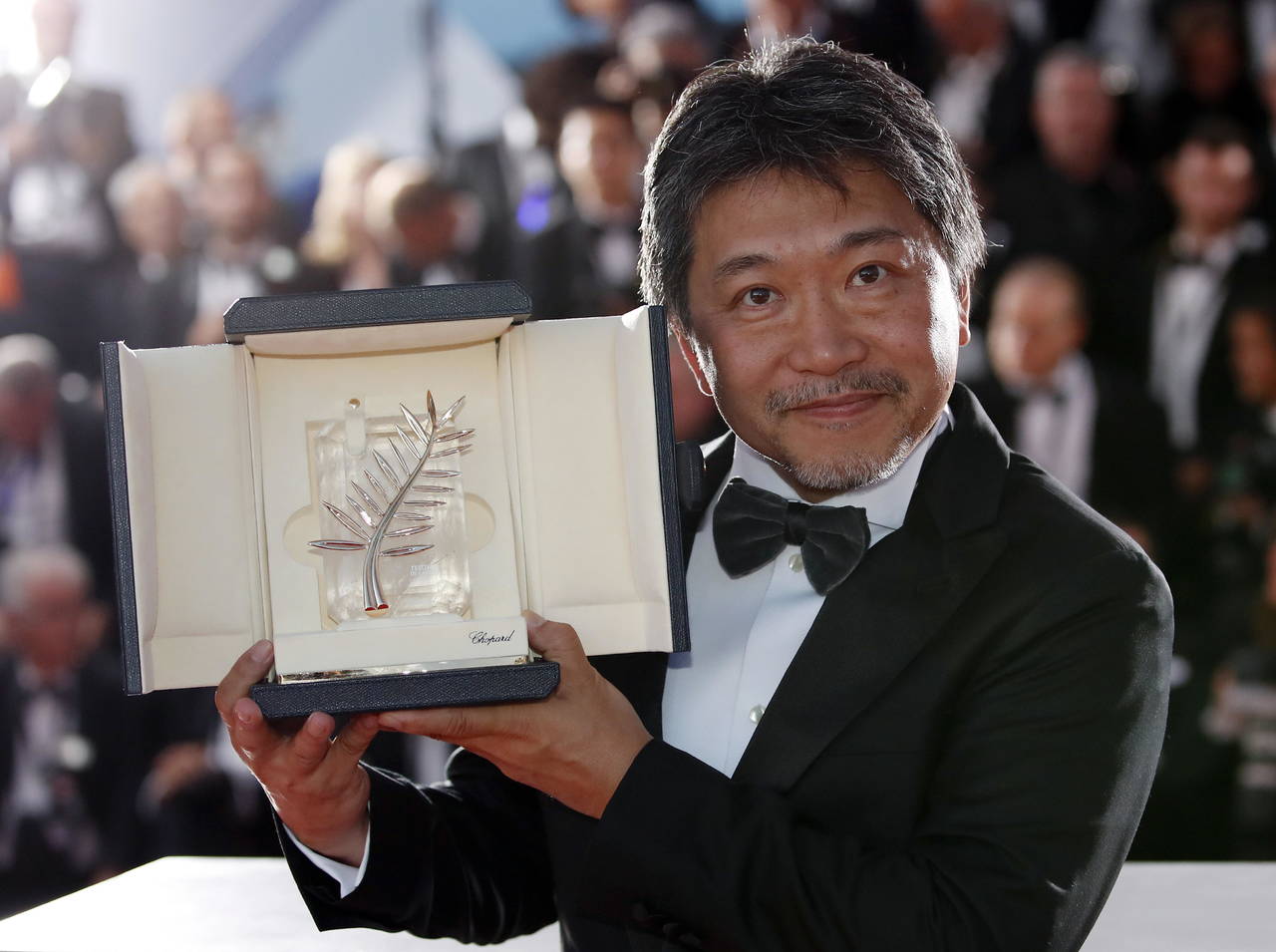 Palma de Oro. El japonés Hirokazu Kore-eda se llevó el premio principal gracias a la película Manbiki kazoku.