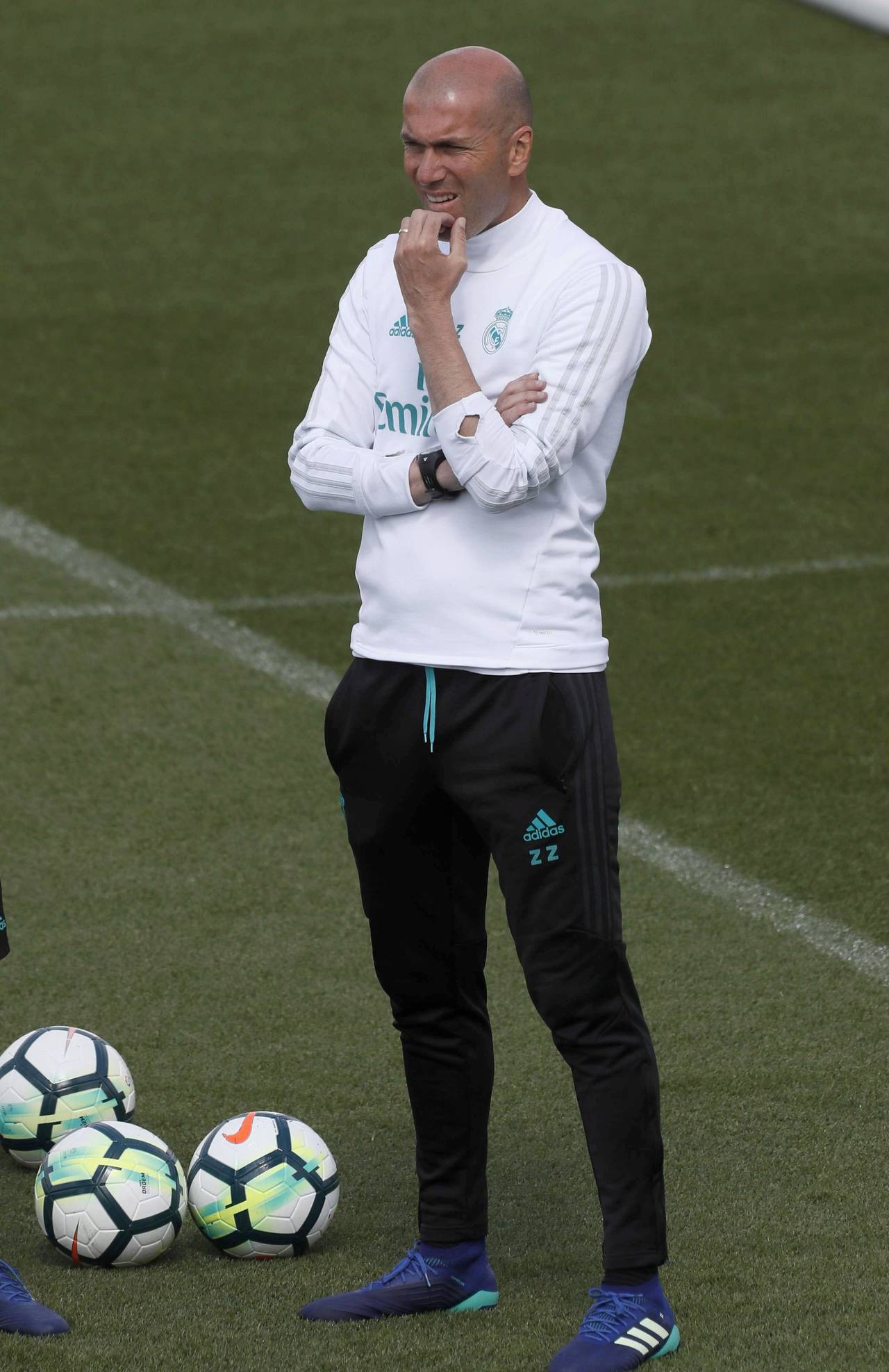 Zinedine Zidane, técnico del Real Madrid, tiene el respeto y respaldo de sus futbolistas, quienes lo elogiaron por su trabajo. (Archivo)