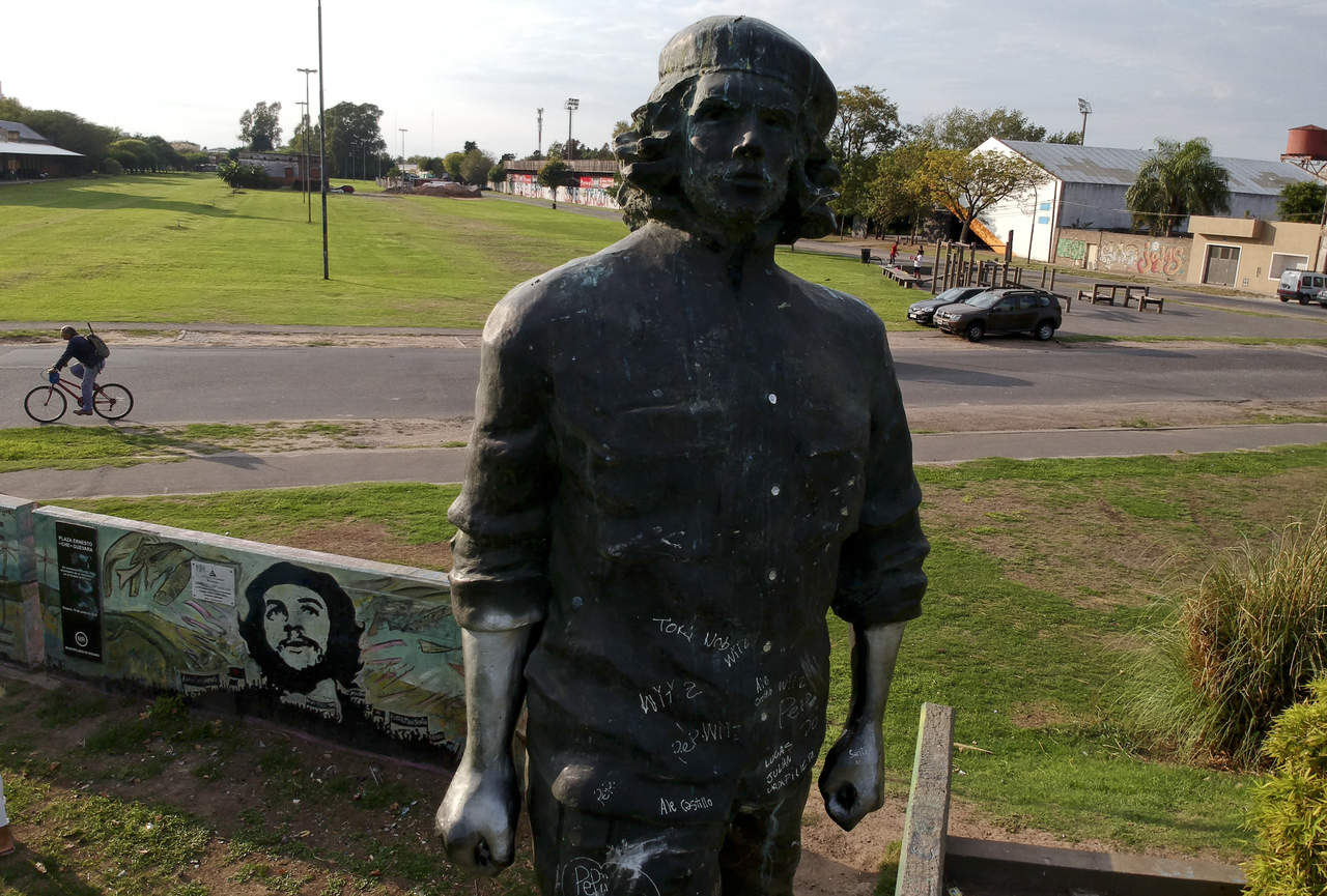 Escultura de Ernesto “Ché” Guevara, también nacido en Rosario.