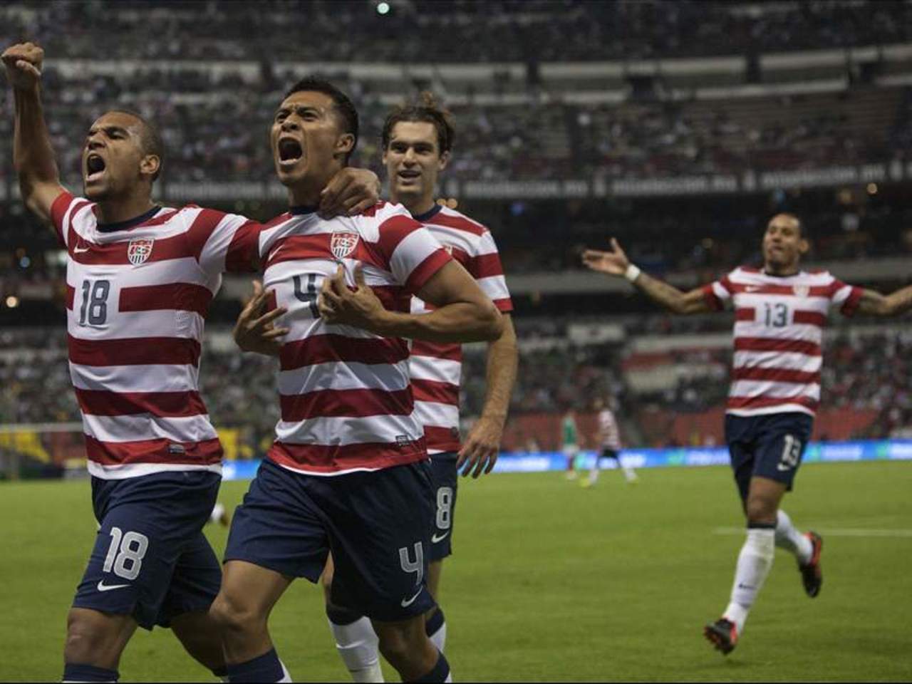 El Tricolor sucumbió 1-0 frente a Estados Unidos, con un gol de Michael Orozco en los últimos minutos. (ESPECIAL)
