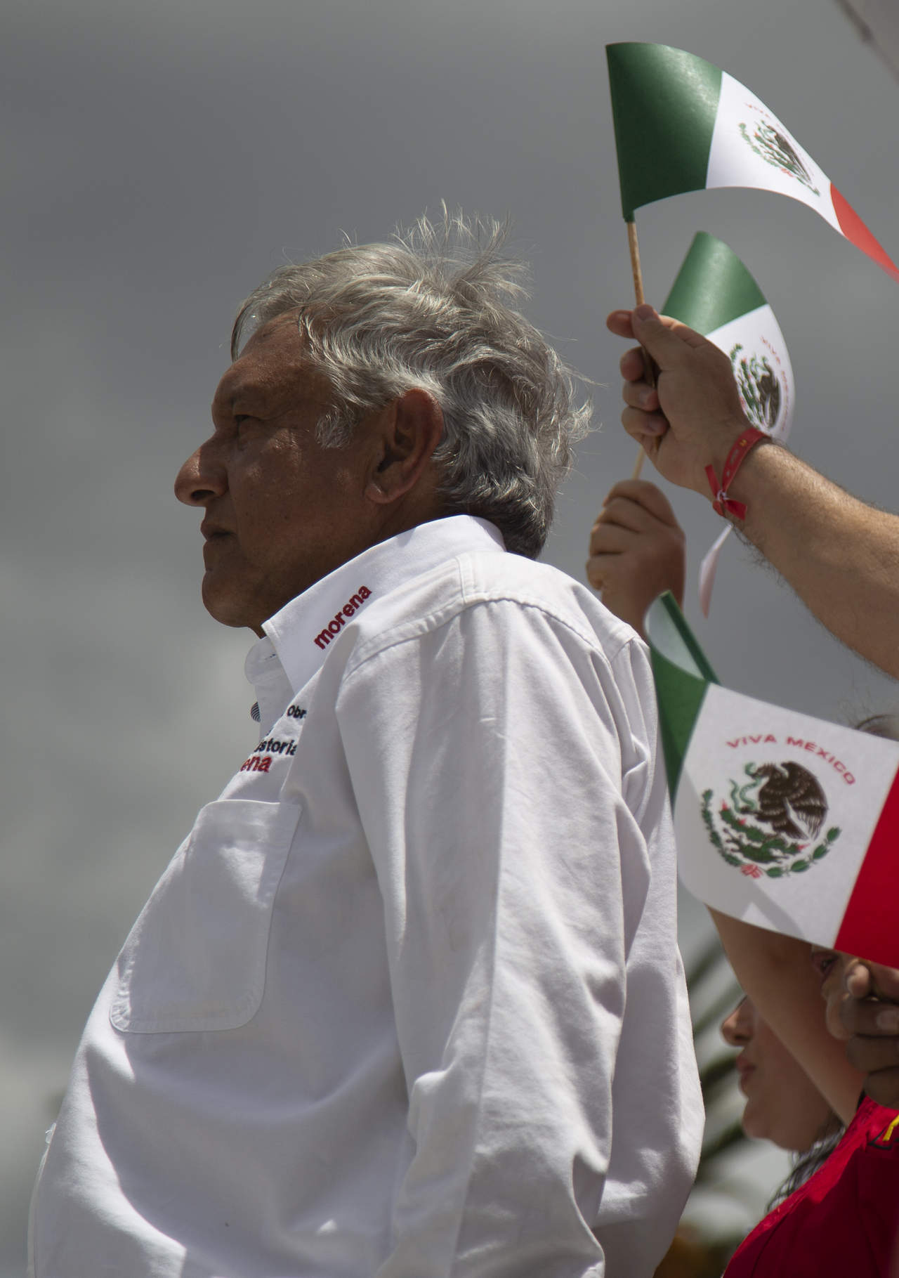 Andrés Manuel López Obrador, candidato presidencial por la coalición Juntos Haremos Historia, afirmó que llega a la reunión con el Consejo Mexicano de Negocios (CMN) muy tranquilo y a decir verdades y hablar con sinceridad. (ARCHIVO)
