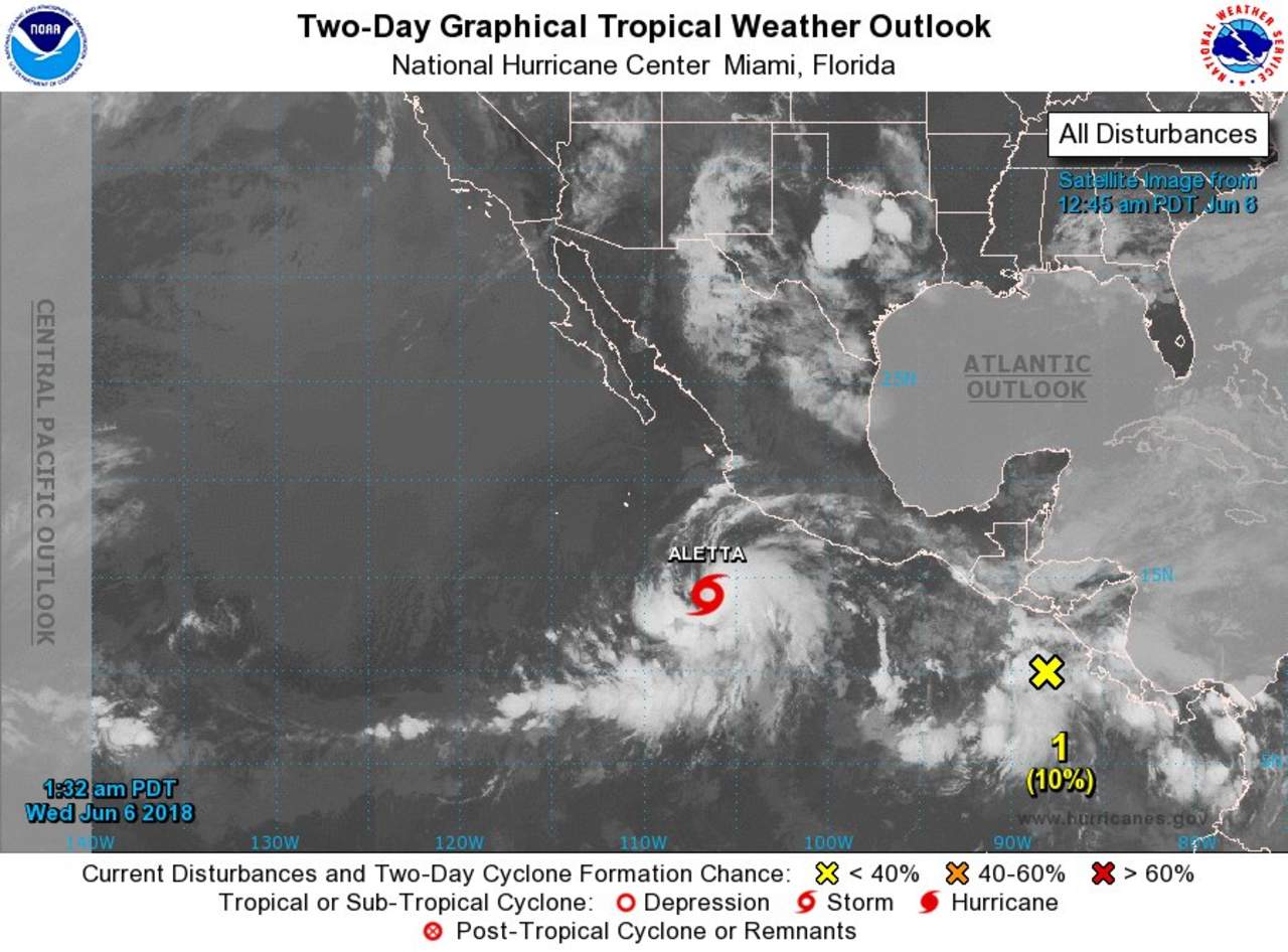 La tormenta tropical Aletta se formó hoy en el Océano Pacífico a partir de la depresión tropical 2-E, y sus bandas nubosas reforzarán el potencial de lluvias en el occidente y sur de México, informó el Servicio Meteorológico Nacional (SMN). (TWITTER)