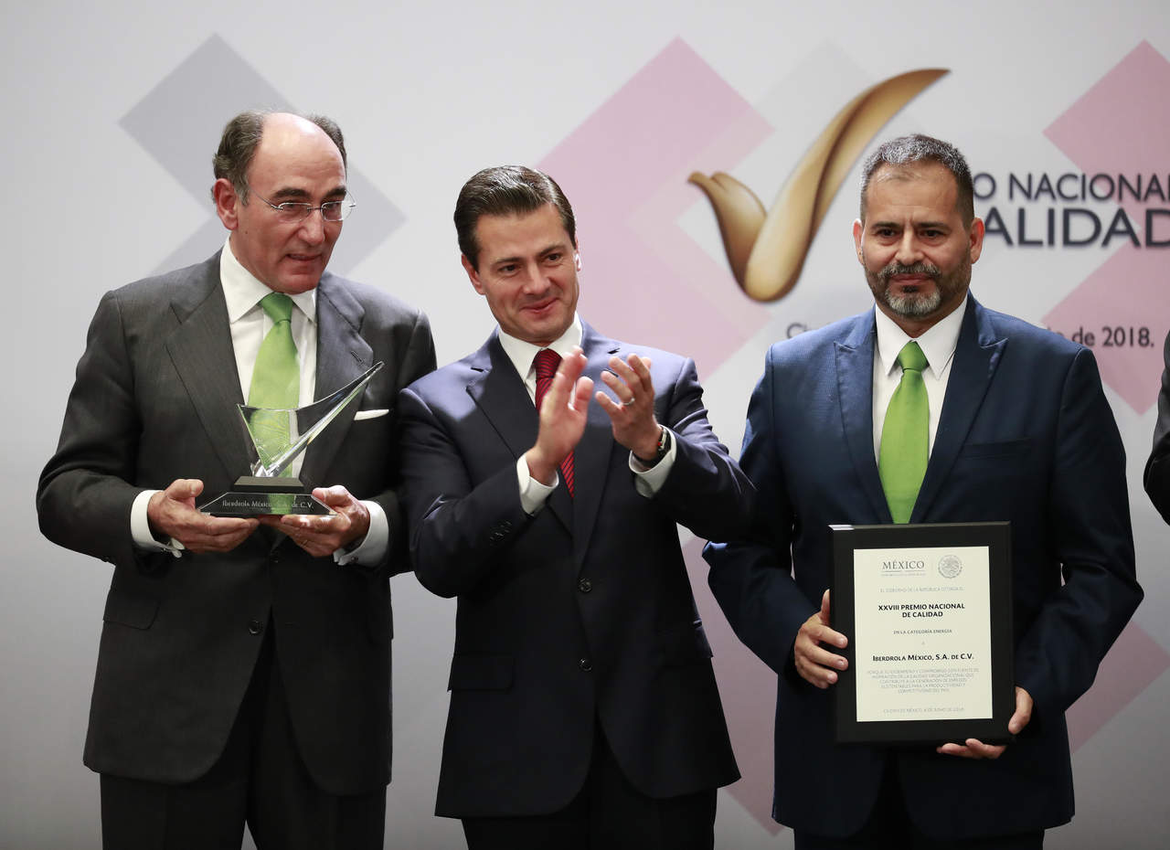 Asentó que sólo con innovación, productividad y sustentabilidad se podrá consolidar la cultura de la calidad y hacer de México una nación más competitiva. (EFE)
