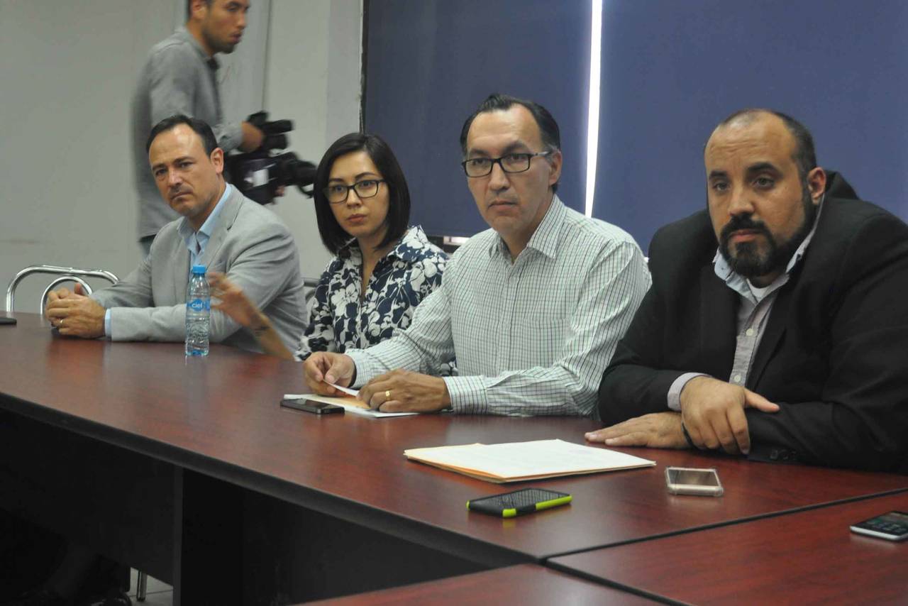 Propuesta. Integrantes de la Alianza Anticorrupción y del CCP, presentaron un proyecto para ayuntamientos y el Congreso Estatal. (GUADALUPE MIRANDA)