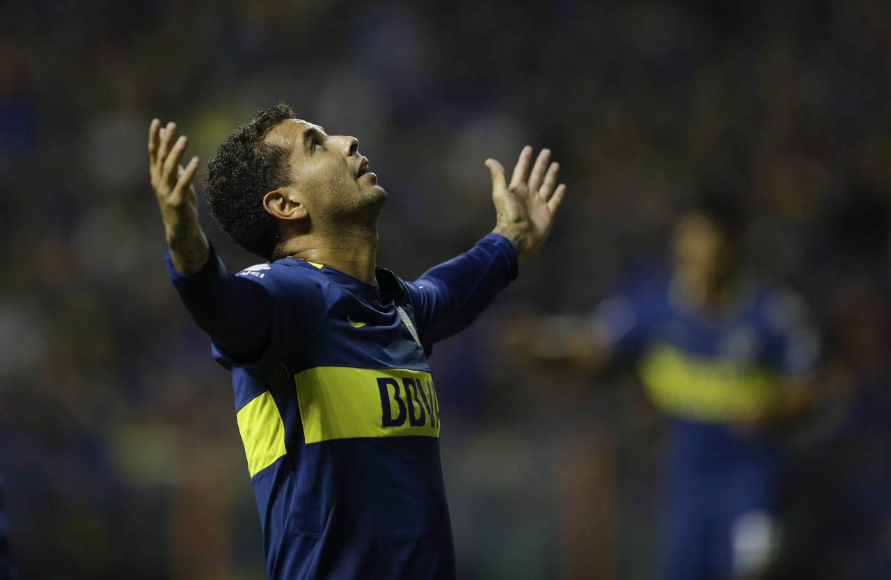 El colombiano Edwin Cardona juega para el Boca Juniors.  (AP)