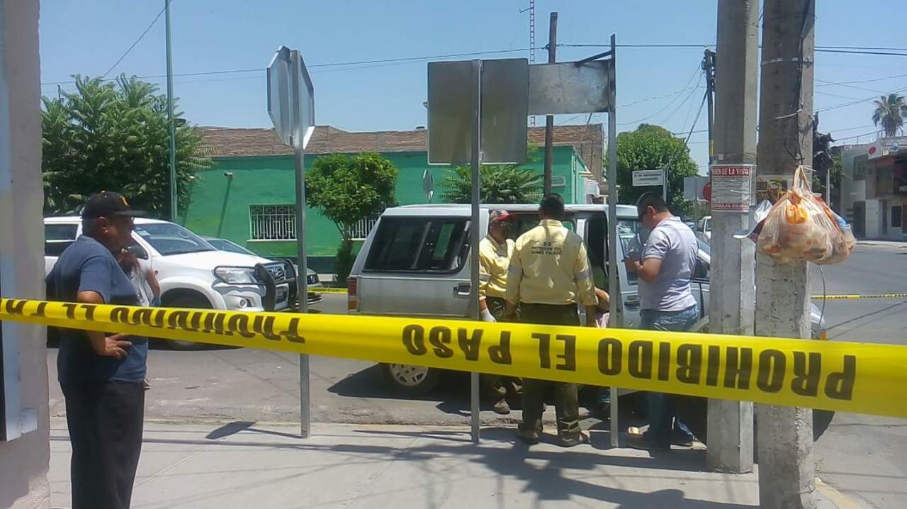 Fue al llegar a la altura de la calle 20 de Noviembre y avenida Mina, de Gómez Palacio, que Griselda perdió la vida. (ARCHIVO)