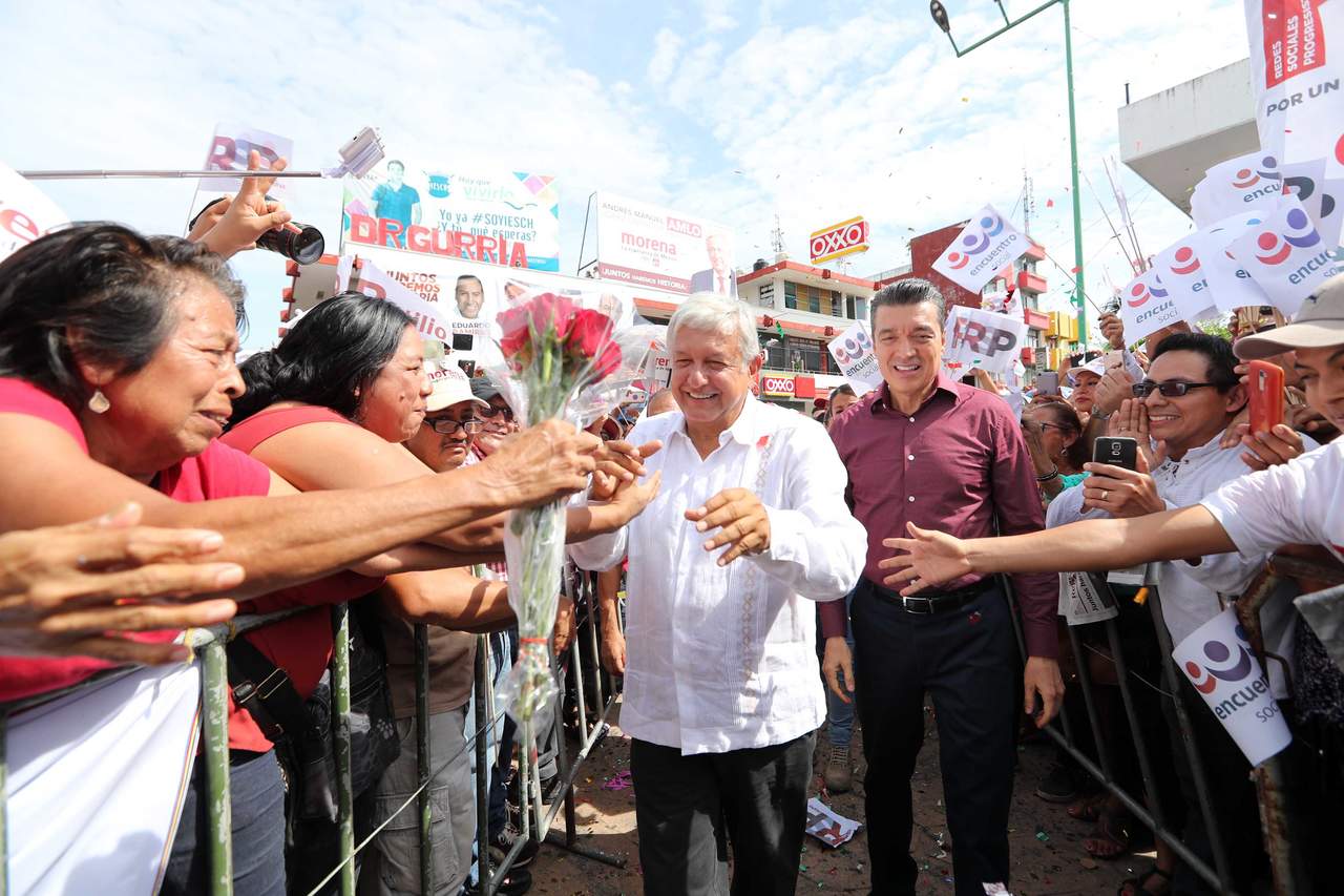 En entrevista después del acto de campaña López Obrador fue cuestionado por la prensa si acudirá como presidente electo a Estados Unidos a una reunión con el mandatario de aquel país.
