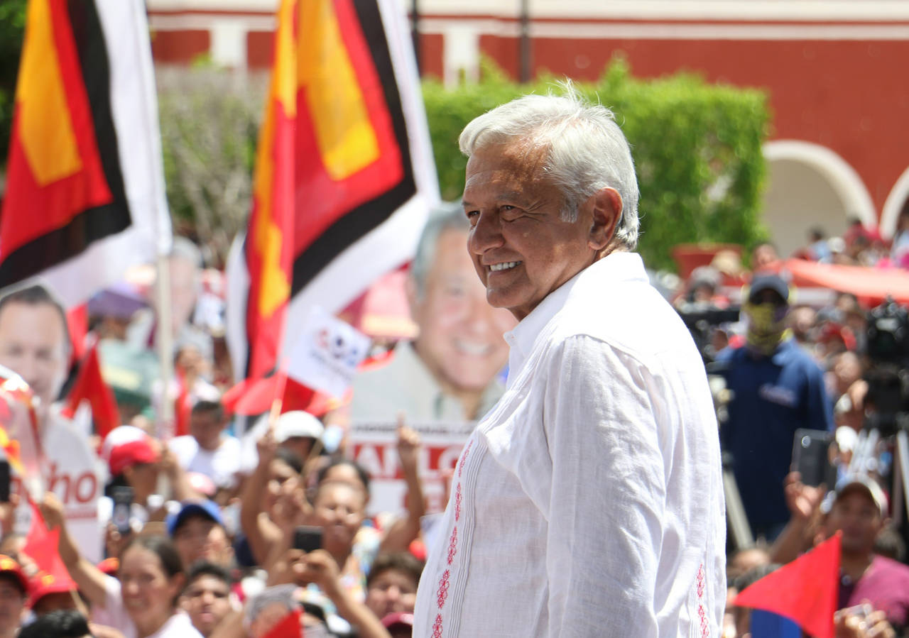 Gira. El candidato presidencial de la coalición Juntos Haremos Historia, Andrés Manuel López obrador, señaló que continuará con su campaña por el país. (EL UNIVERSAL)