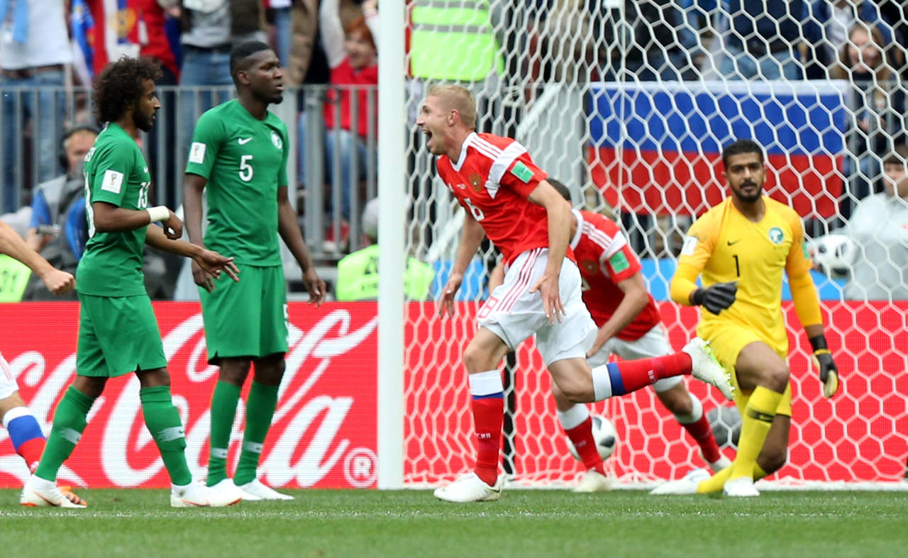 Yuri Gazinski firmó el primer gol del Mundial tras un soberbio pase de Golovin.