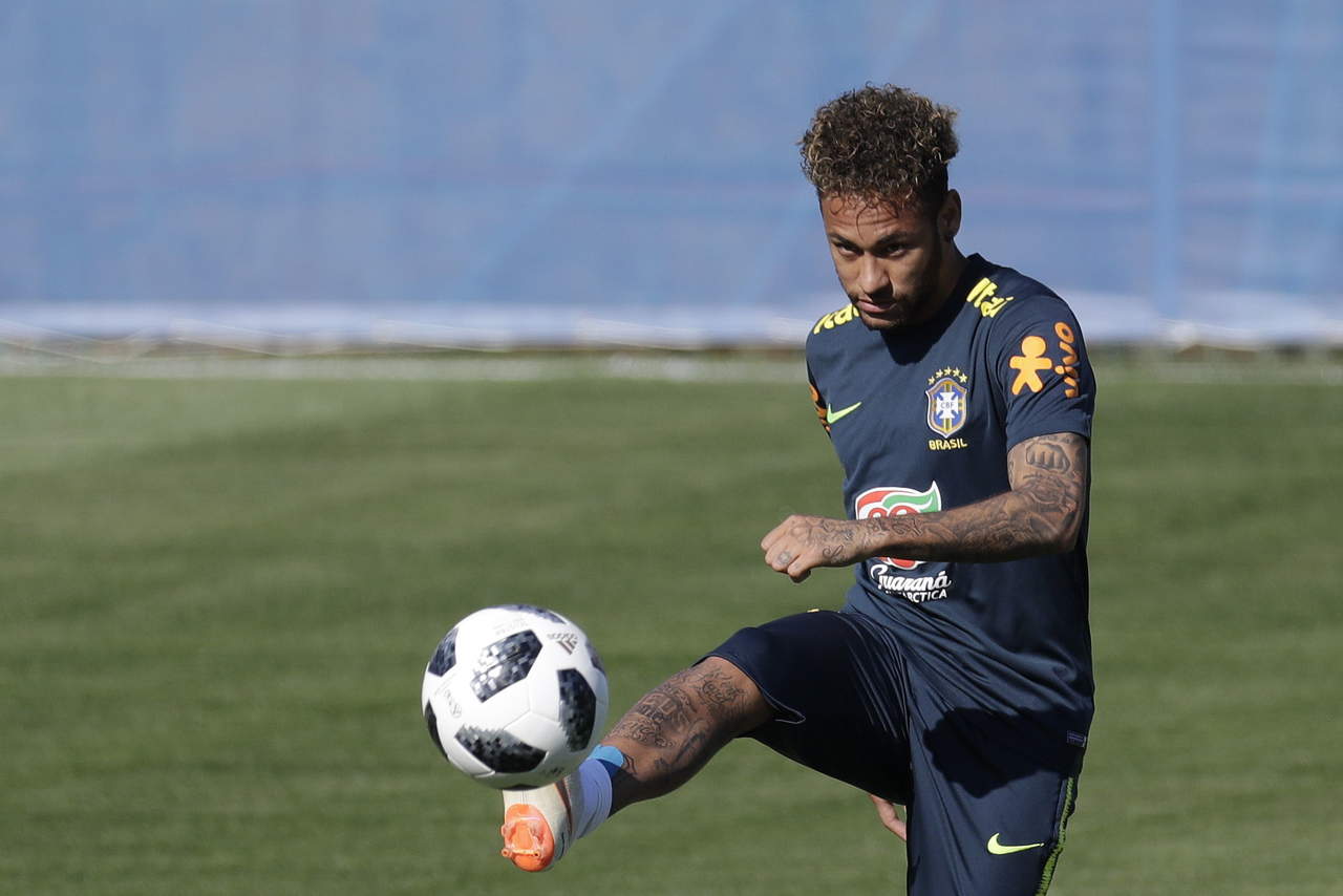En entrevista para el portal alemán “spox.com”, Neymar compartió sus esperanzas de que se dé una revancha de aquel juego, pero con él en el campo.