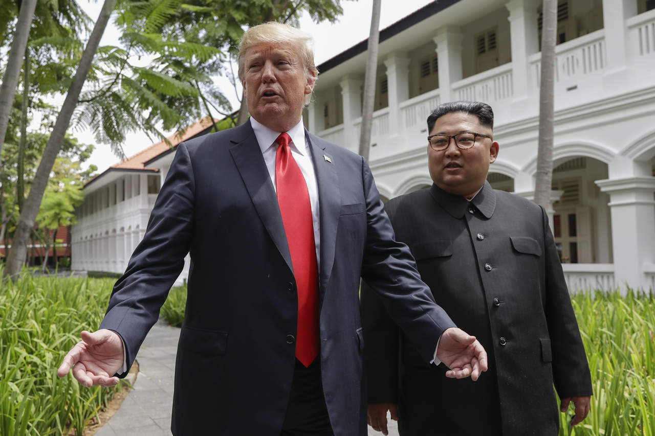 Analistas y exfuncionarios estadounidenses en la región asiática se mostraron alarmados por la negativa de Trump a informarle anticipadamente a los países de Asia, e inclusive a su propio Pentágono, de la decisión de cesar las maniobras. (ARCHIVO)