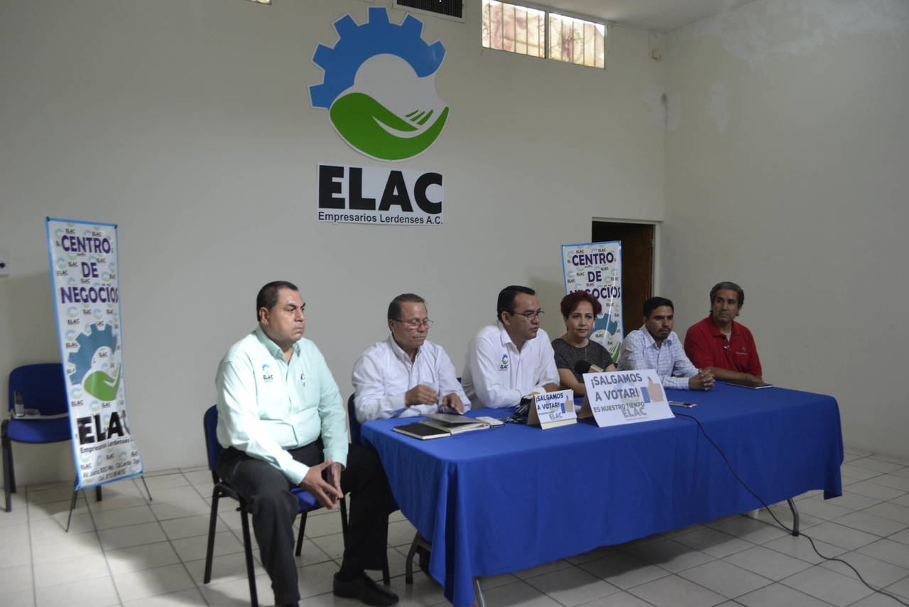 Campaña. Empresarios de Lerdo promueven la participación con el voto en coordinación con la ULSA Laguna. (EL SIGLO DE TORREÓN)