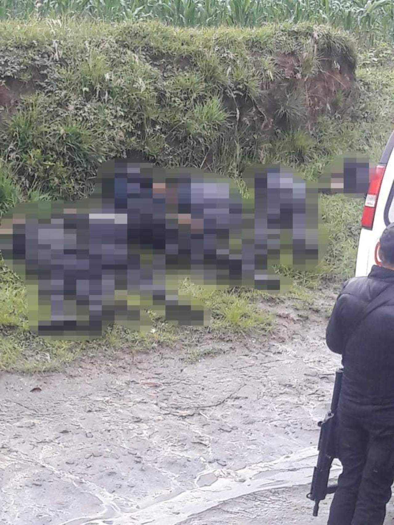 De acuerdo con reportes policiacos, el enfrentamiento entre los elementos y presuntos huachicoleros ocurrió en la localidad de Chachapa. (ESPECIAL)