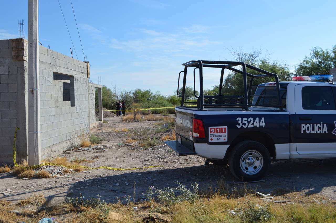 El cadáver fue encontrado en un terreno del ejido Ana de Torreón. (EL SIGLO DE TORREÓN) 