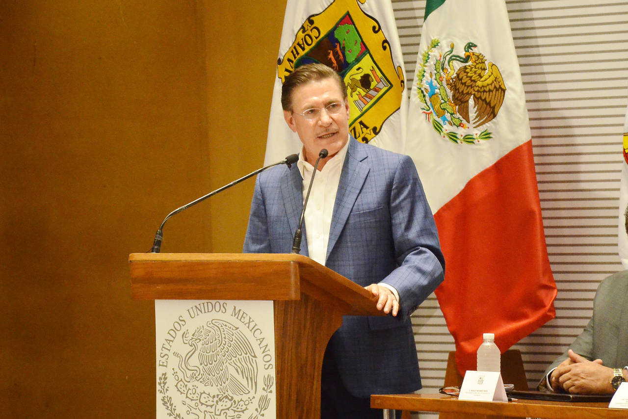 Coordinación. José Aispuro destacó que el convenio formaliza la coordinación con Coahuila. (EL SIGLO DE TORREÓN)