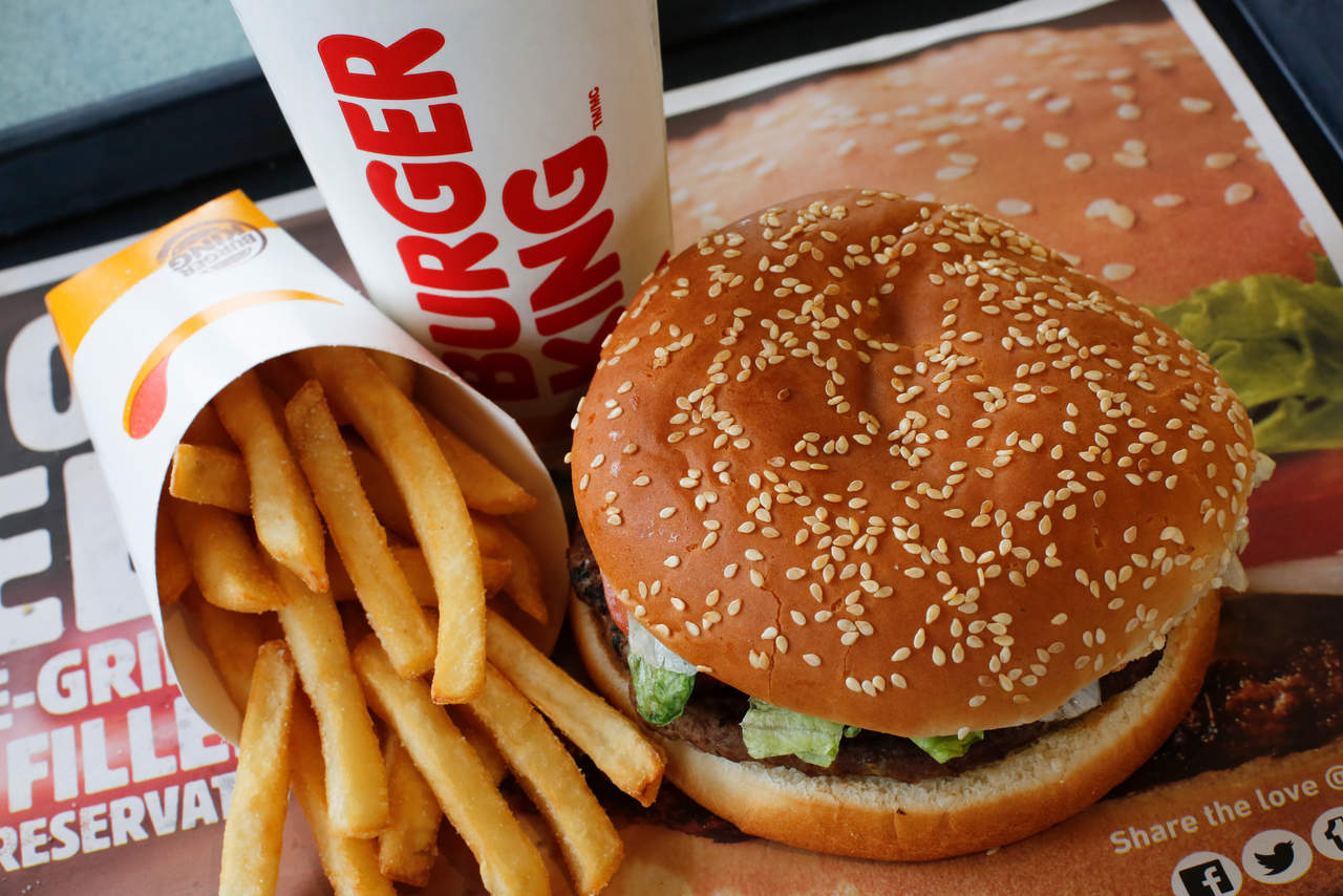 La cadena de comida rápida se especializa en vender hamburguesas. (Archivo)
