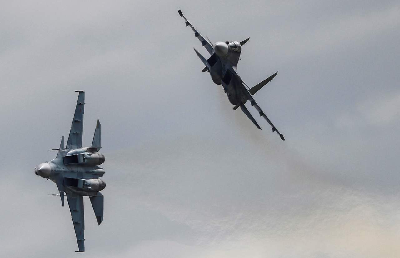 En Siria se reportó ayer el primer bombardeo aéreo de fuerzas rusas desde que inició la tregua hace casi un año. (ARCHIVO) 