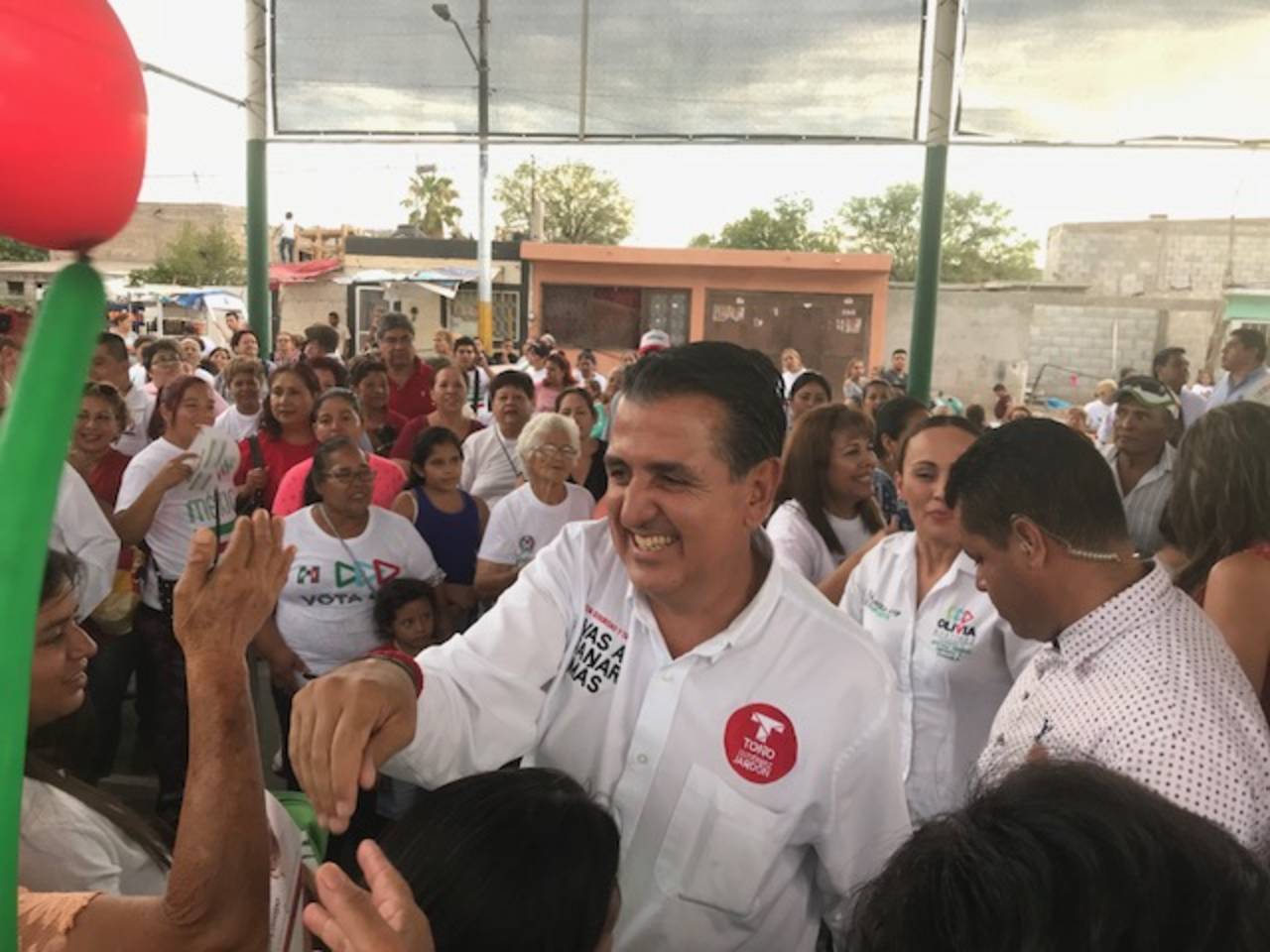 Eventos.- Con diversos eventos el candidato del PRI-PVEM y Nueva Alianza Gutiérrez Jardón cerró su campaña a la alcaldía. (EL SIGLO DE TORREÓN)