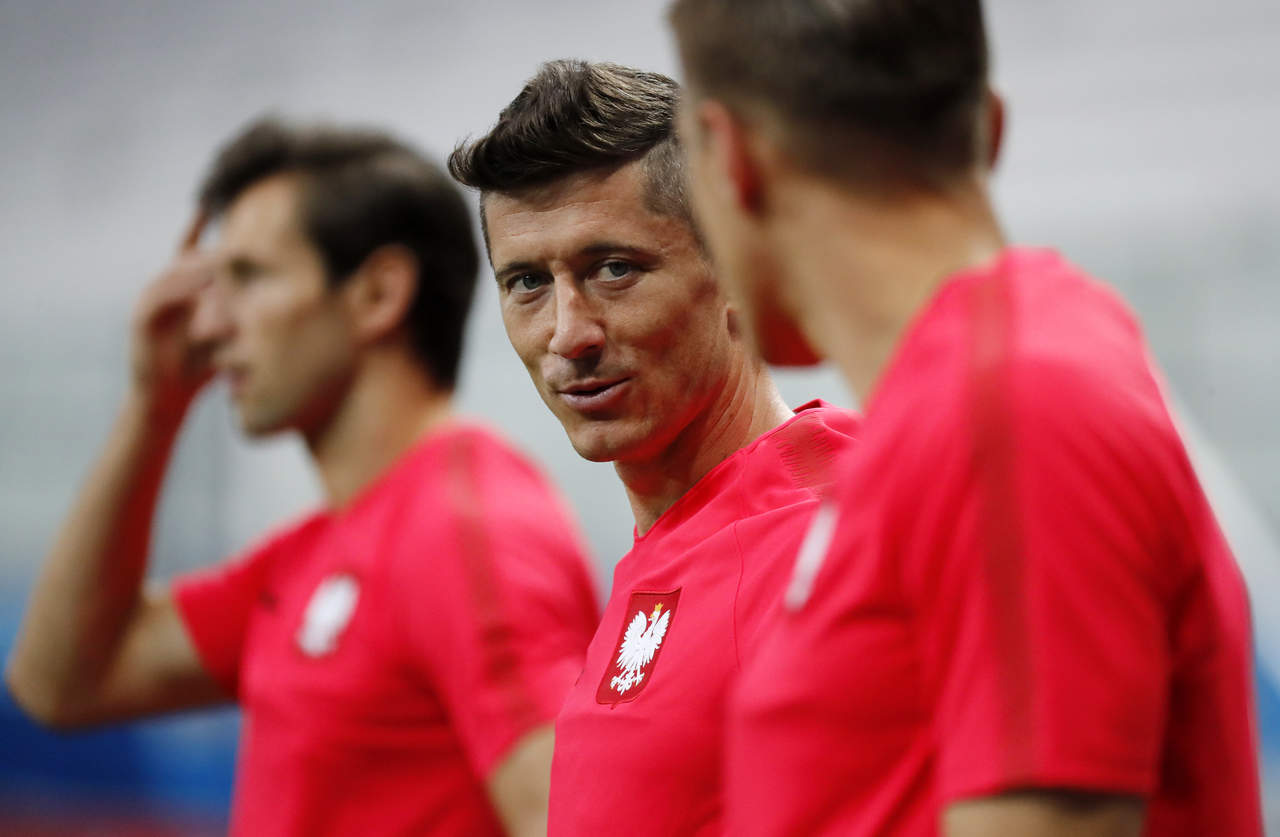 Robert Lewandowski, de Polonia, dejará el Mundial y sólo espera despedirse de una manera digna. (AP)