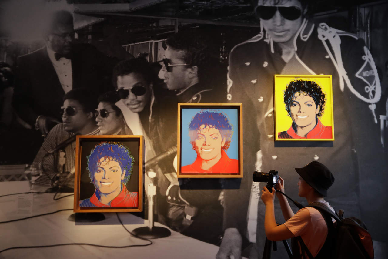 Inspiración. La exposición ‘Michael Jackson: On The Wall’, se adentra en la inspiración que ejerció el cantante en el arte.