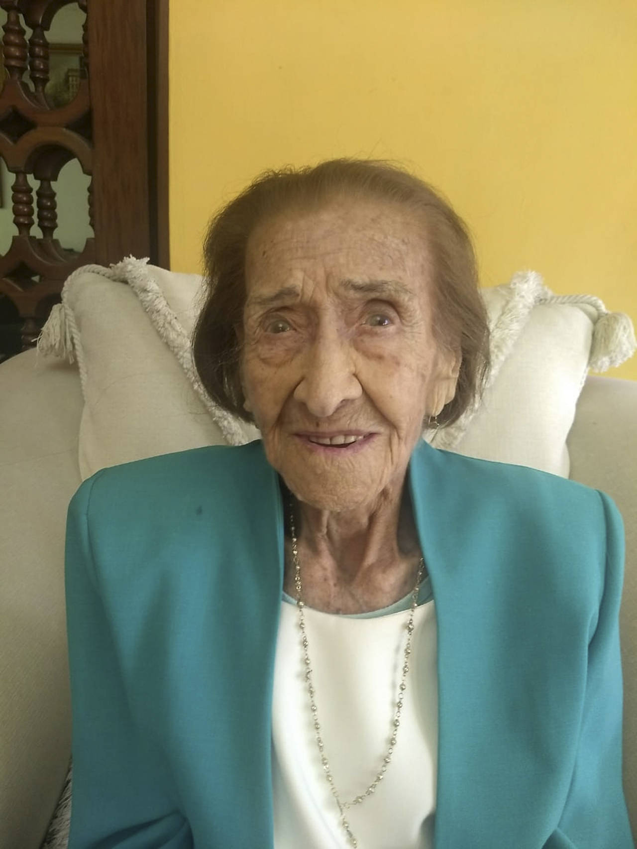 Memoria. Herminia Lugo Garay, un longevo arcón de historias y recuerdos, tiene 106 años, fue ahijada de la actriz de Durango Dolores del Río, y comparte con El Siglo de Torreón, algunos recuerdos.