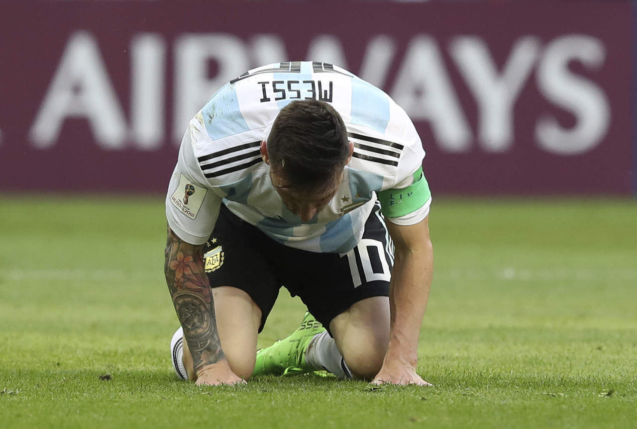 Messi no pudo anotar en el partido. (AP)
