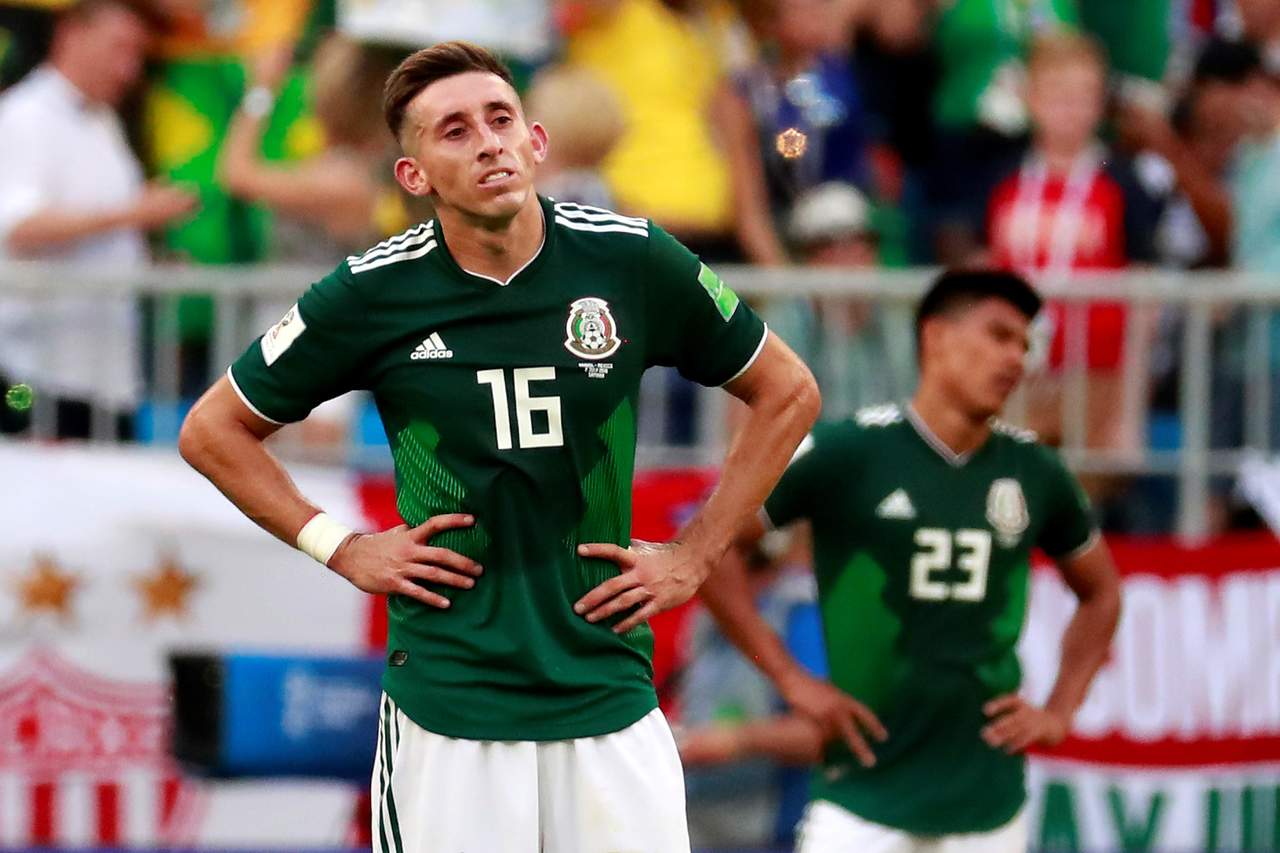 Héctor Herrera se muestra contrariado tras la nueva eliminación
de la Selección Mexicana.