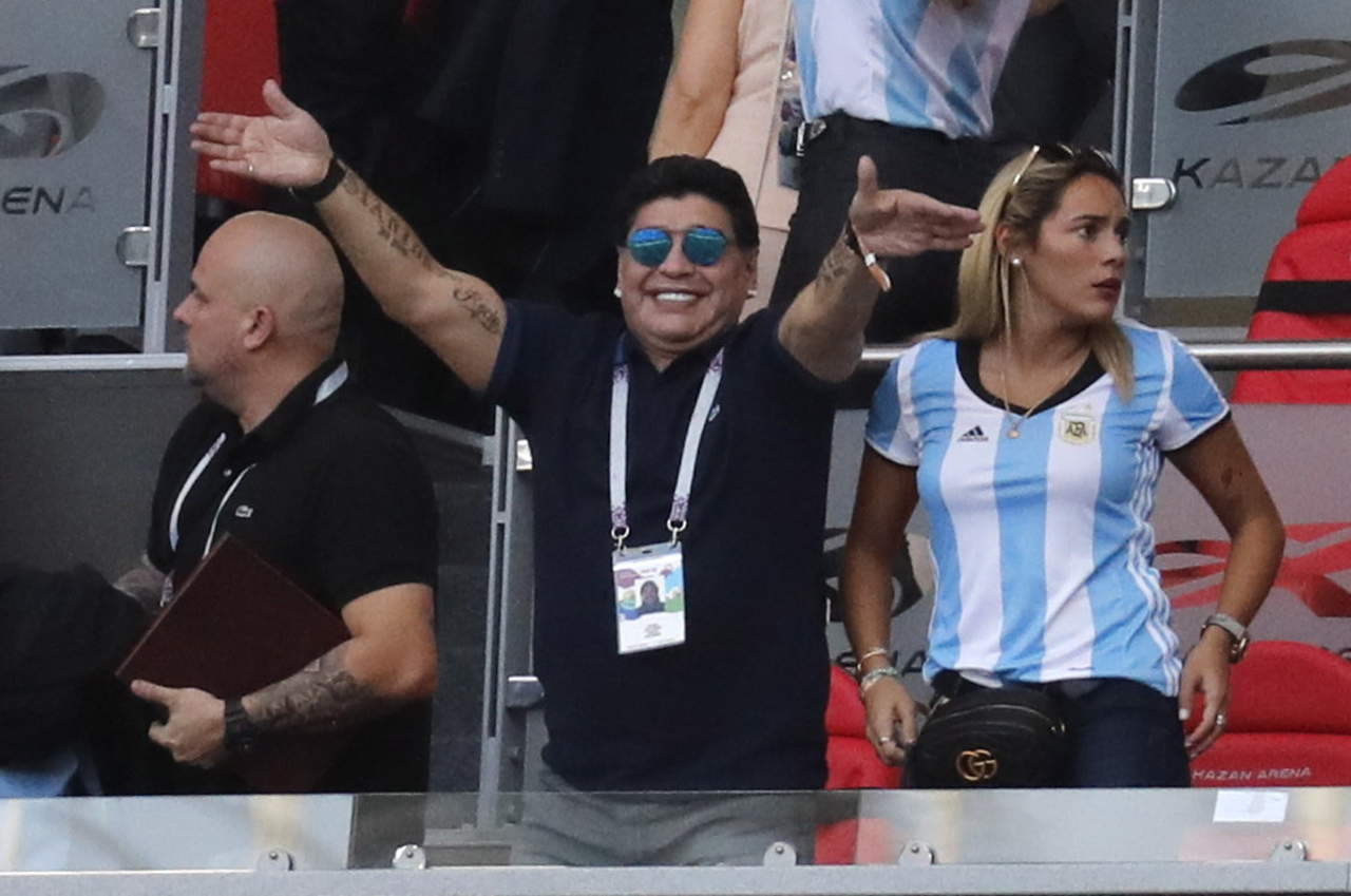 Maradona ya dirigió al cuadro “albiceleste” durante la Copa del Mundo Sudáfrica 2010 en la que fue eliminada en cuartos de final al perder con Alemania.