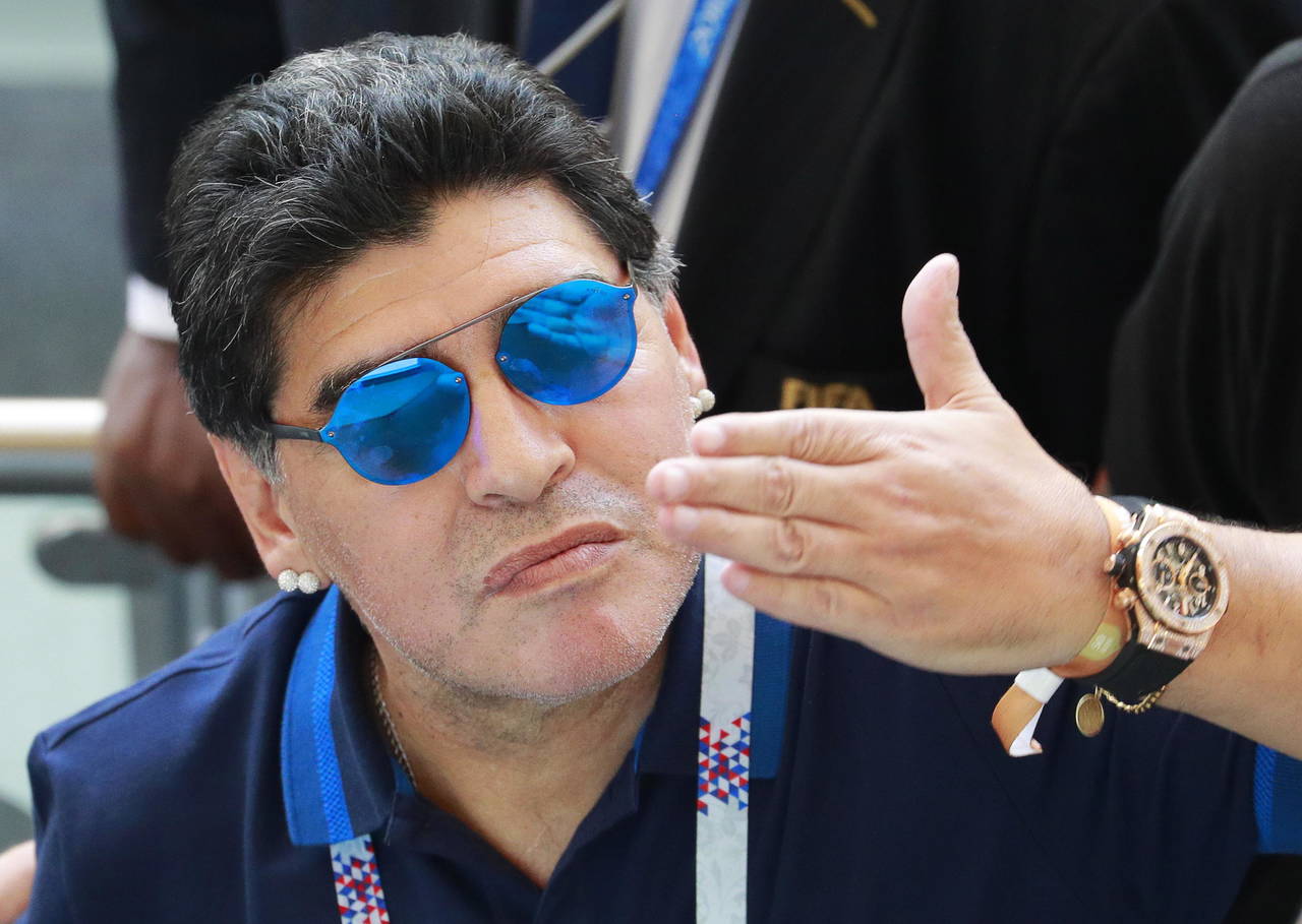 Diego Armando Maradona no dejó de seguir a Argentina en Rusia. Maradona dirigiría gratis a la Albiceleste