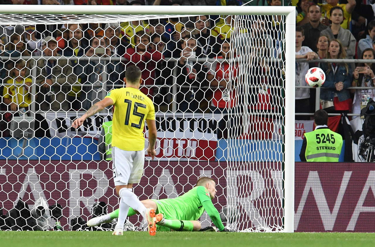 Mateus Uribe falló uno de los dos tiros penales por parte del equipo colombiano.