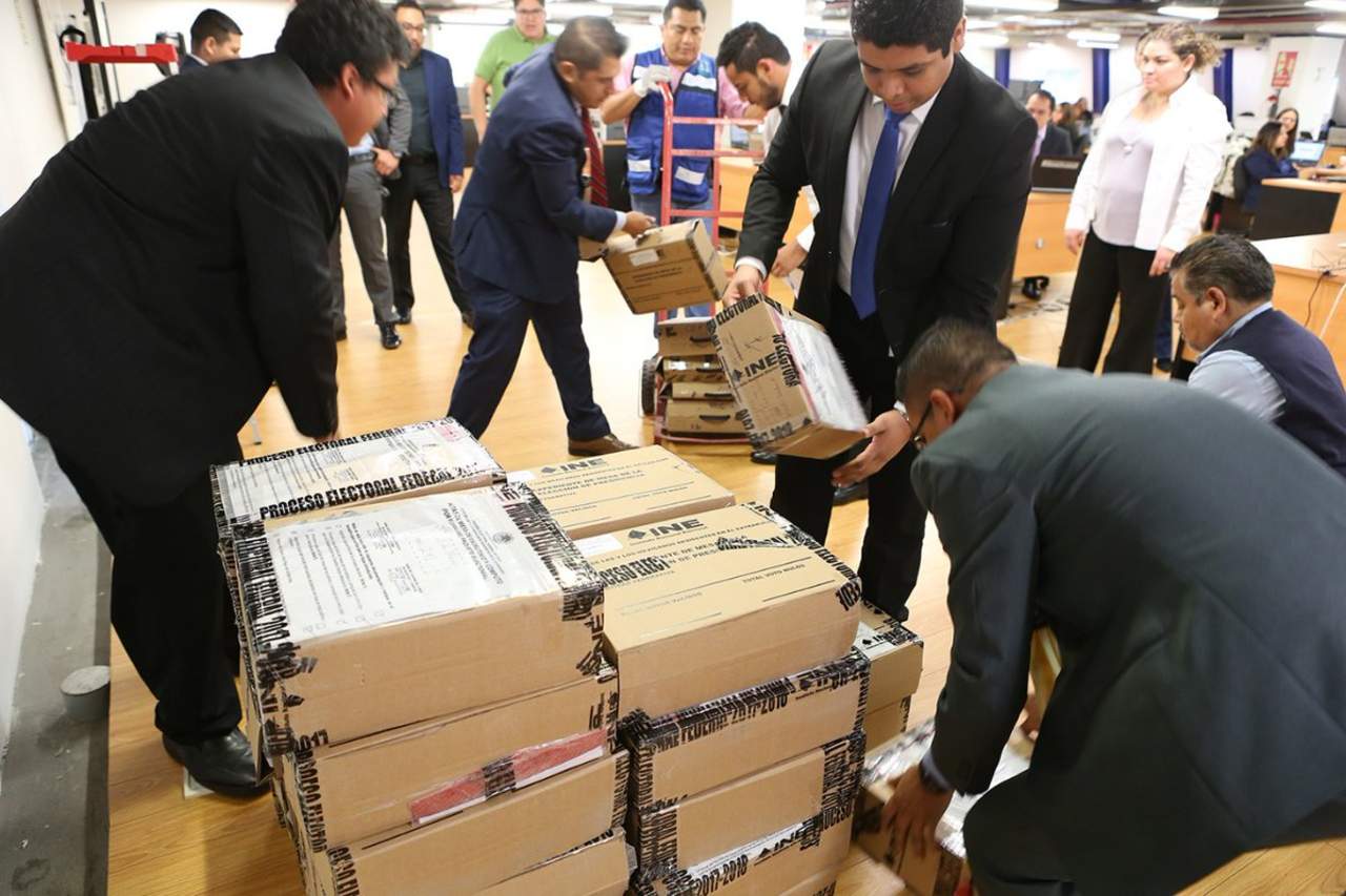 Contienen las actas de escrutinio y cómputo, así como los votos emitidos por mexicanos residentes en el extranjero para la elección presidencial. (TWITTER)