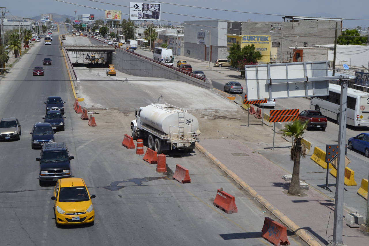 Por fin. Los carriles de la Carretera Torreón-Matamoros a la altura de Triana y Sarabia fueron abiertos.