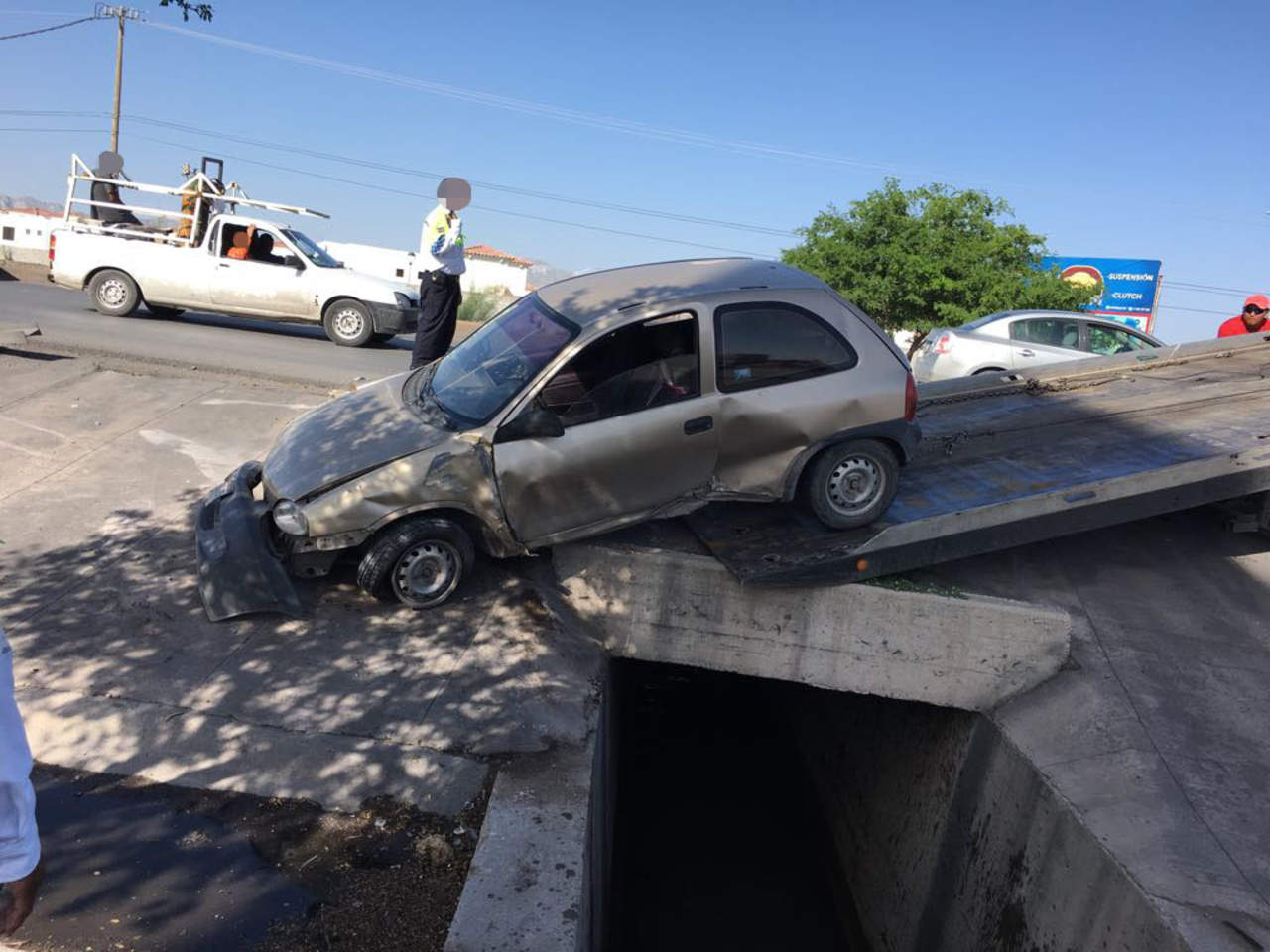 Accidente en el periférico de Torreón deja un lesionado