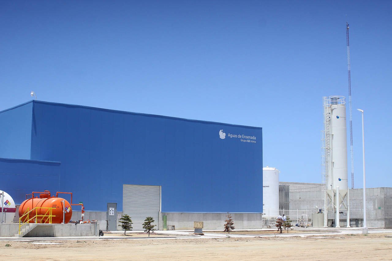 Fotografía de la planta desalinizadora de Ensenada, en Baja California. (ARCHIVO)