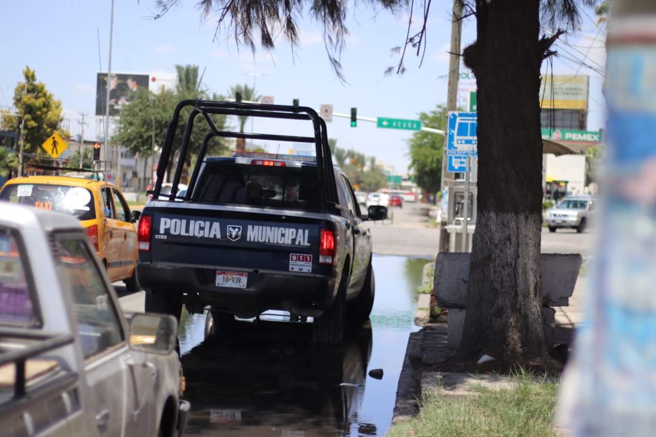 Alrededor de las 15:00 horas se recibió en el Sistema de Emergencias el reporte de una persona que intentó quitarse la vida en el interior de su vivienda ubicada en la zona centro de Torreón. (EL SIGLO DE TORREÓN)
