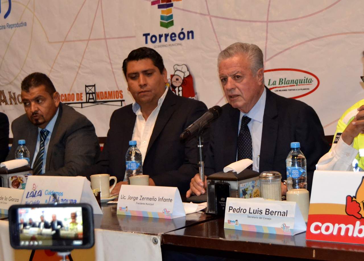 En el lanzamiento de la campaña #AndaBien, del Consejo Consultivo de Vialidad de Torreón, Zermeño dijo que el gobierno del Estado debe ejercer mayor rigor en la expedición de licencias. (EL SIGLO DE TORREÓN)
