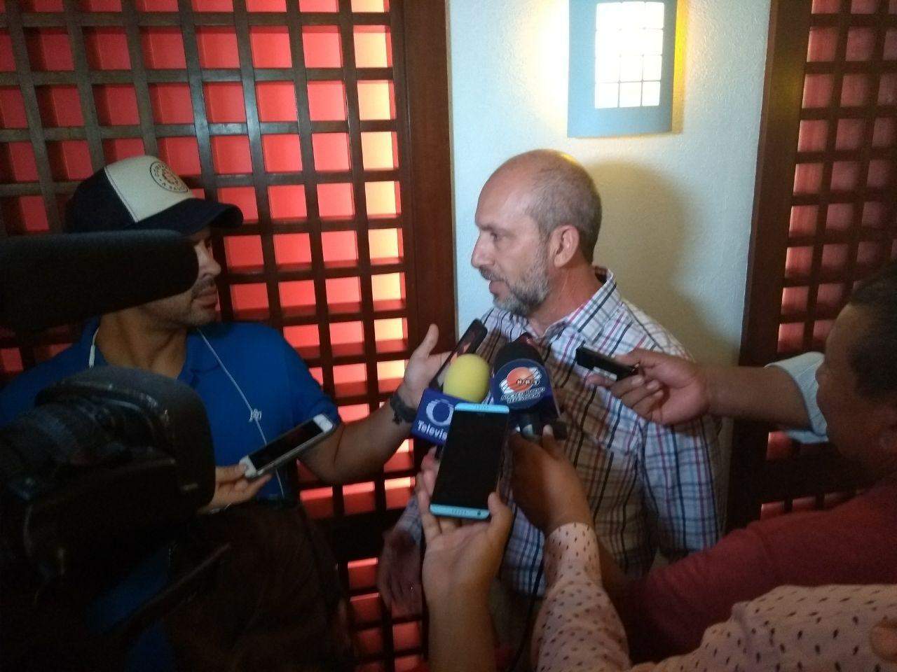  José Carlos Riojas aseguró que en esta temporada vacacional se espera que el servicio de Teleférico incremente el turismo en Torreón. (EL SIGLO COAHUILA) 
