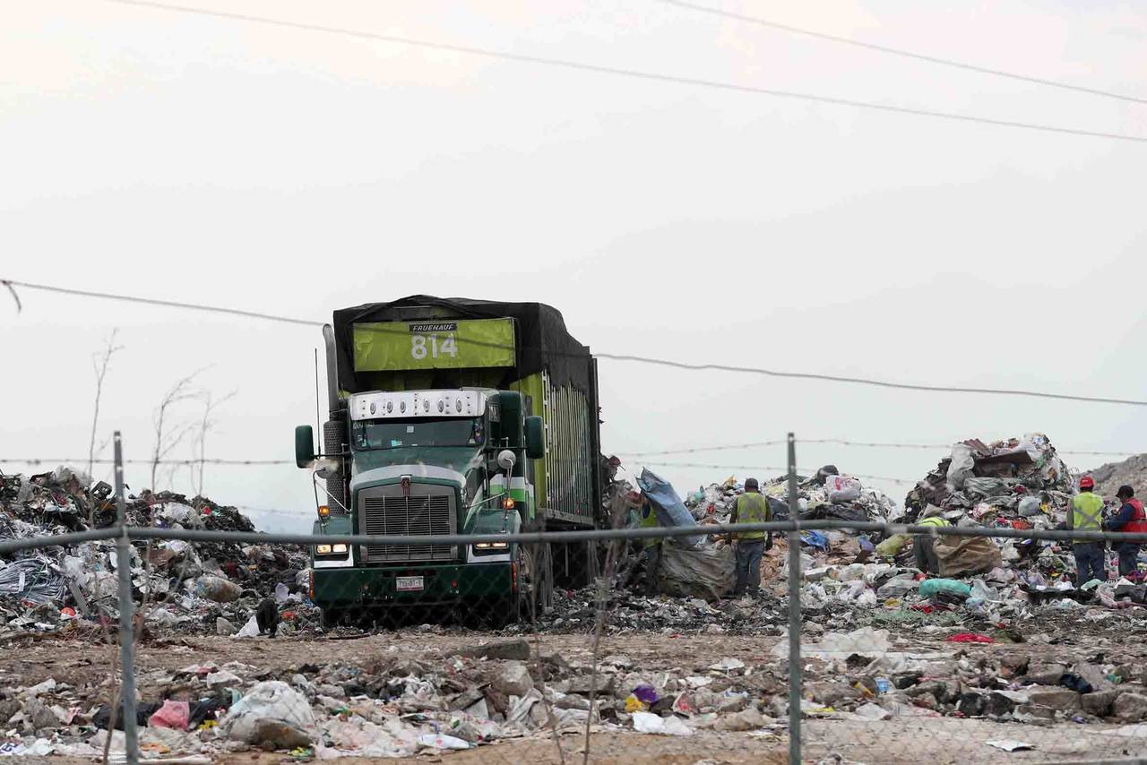 Costo. Las finanzas municipales no permiten que de manera particular se adquieran máquinas para la gestión de residuos sólidos.